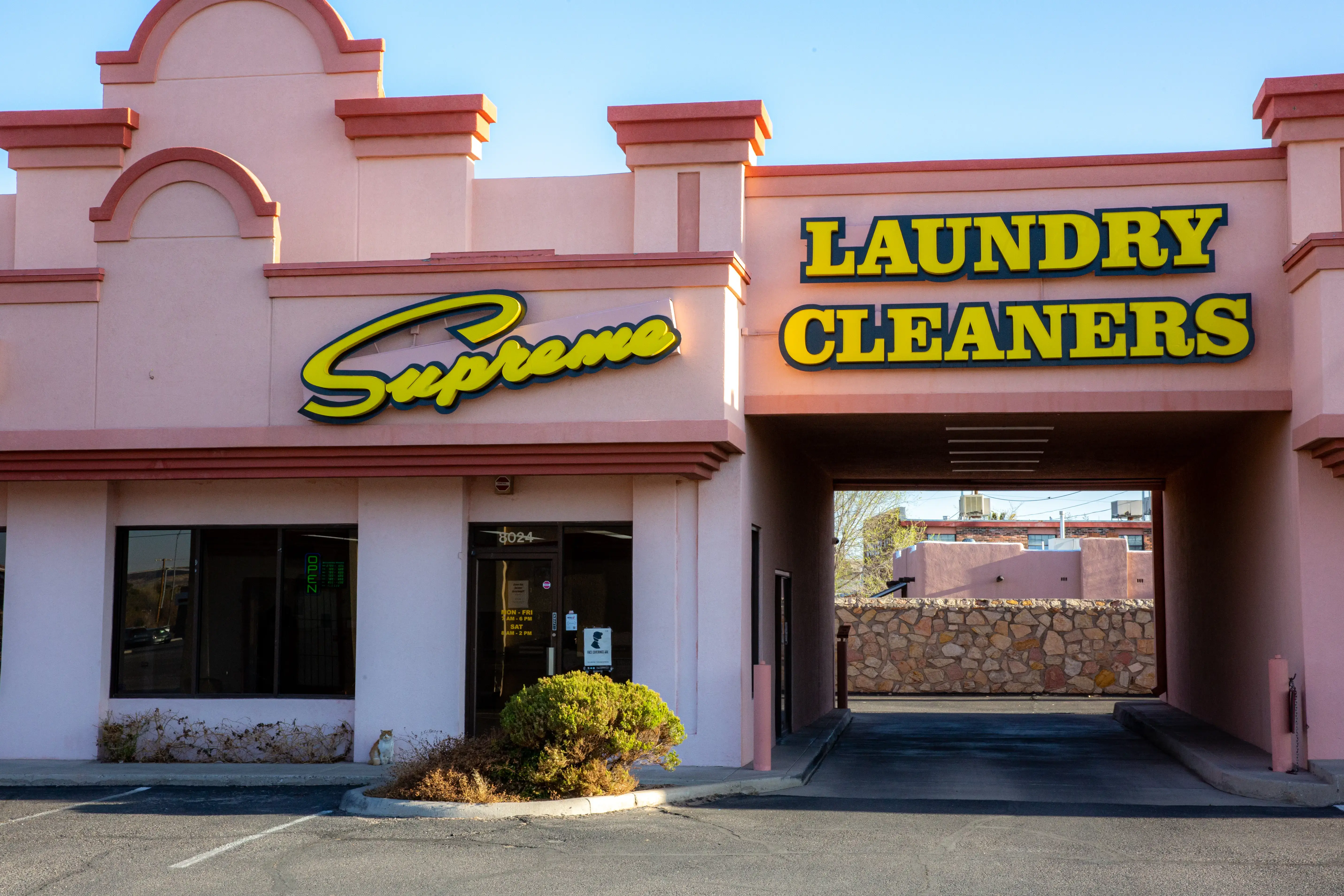 Supreme Laundry & Cleaners - Image 2