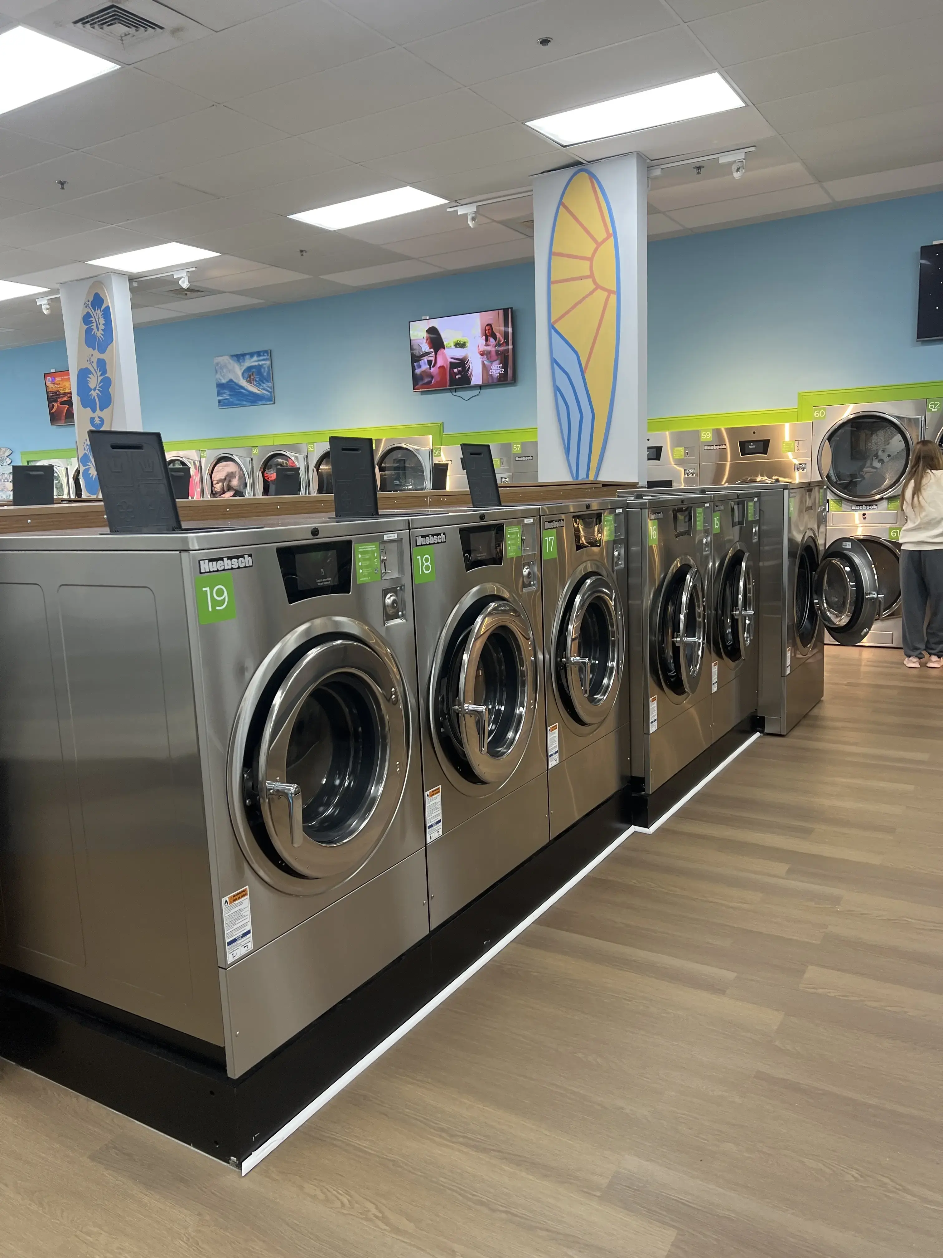 Surf -N- Laundry thumbnail 16