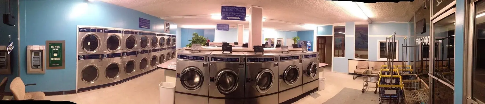 Surf Cycle Laundromat - Image 17