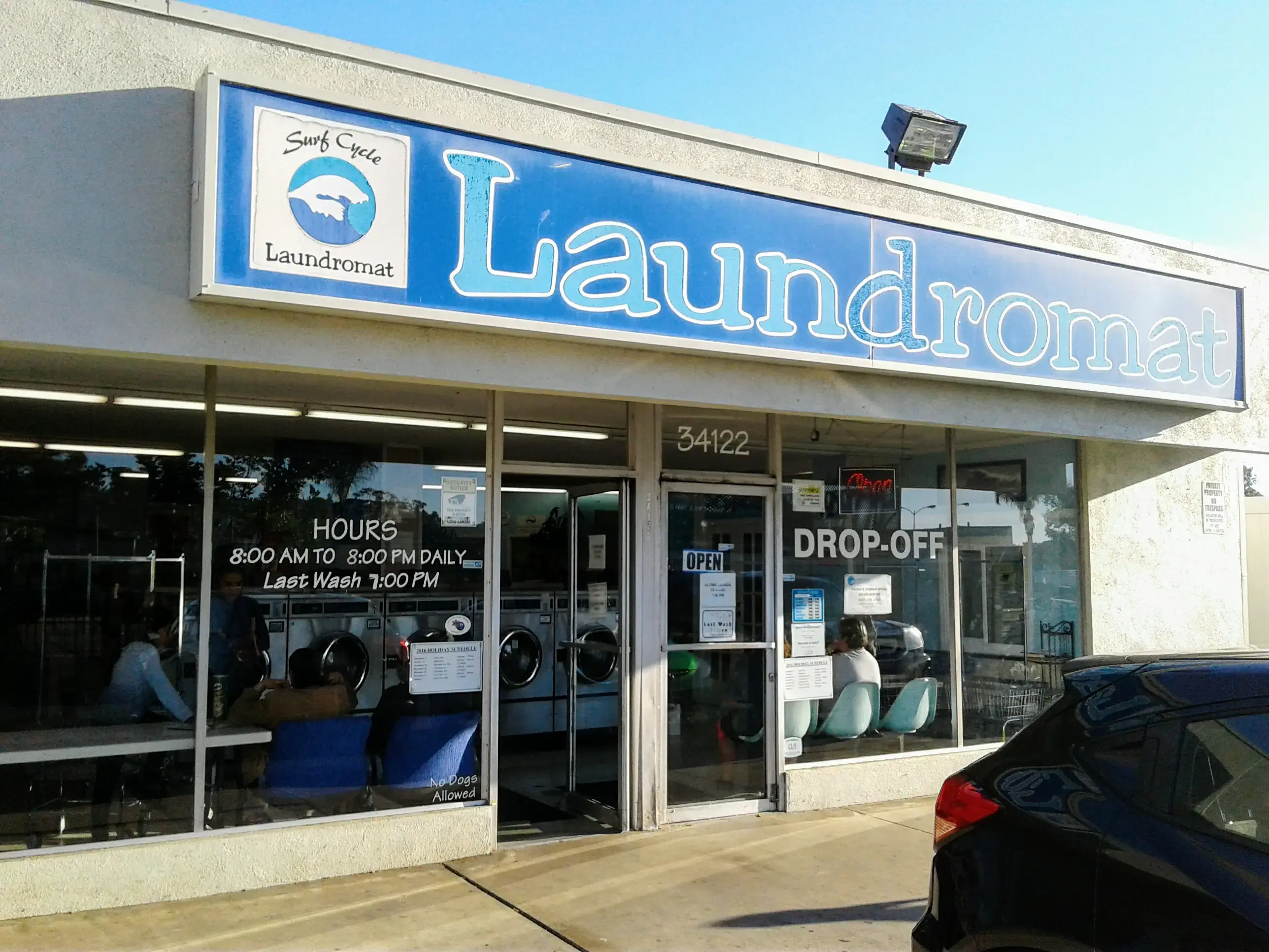 Surf Cycle Laundromat - Image 2