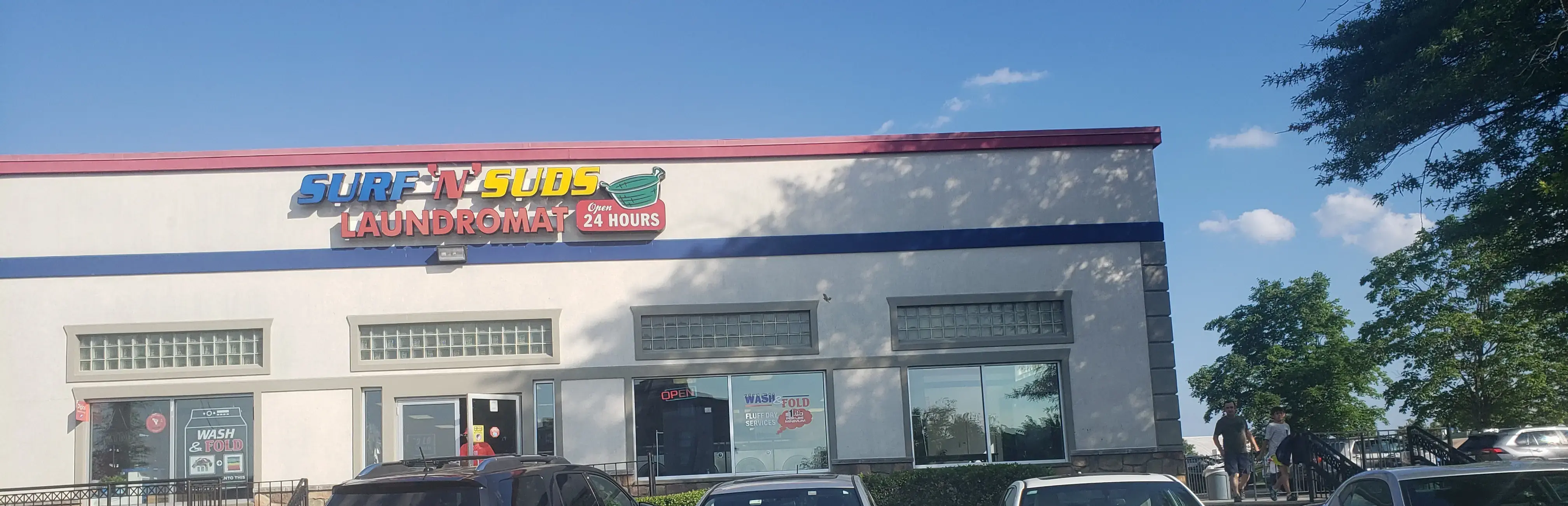 Surf 'N' Suds Laundromat thumbnail 18