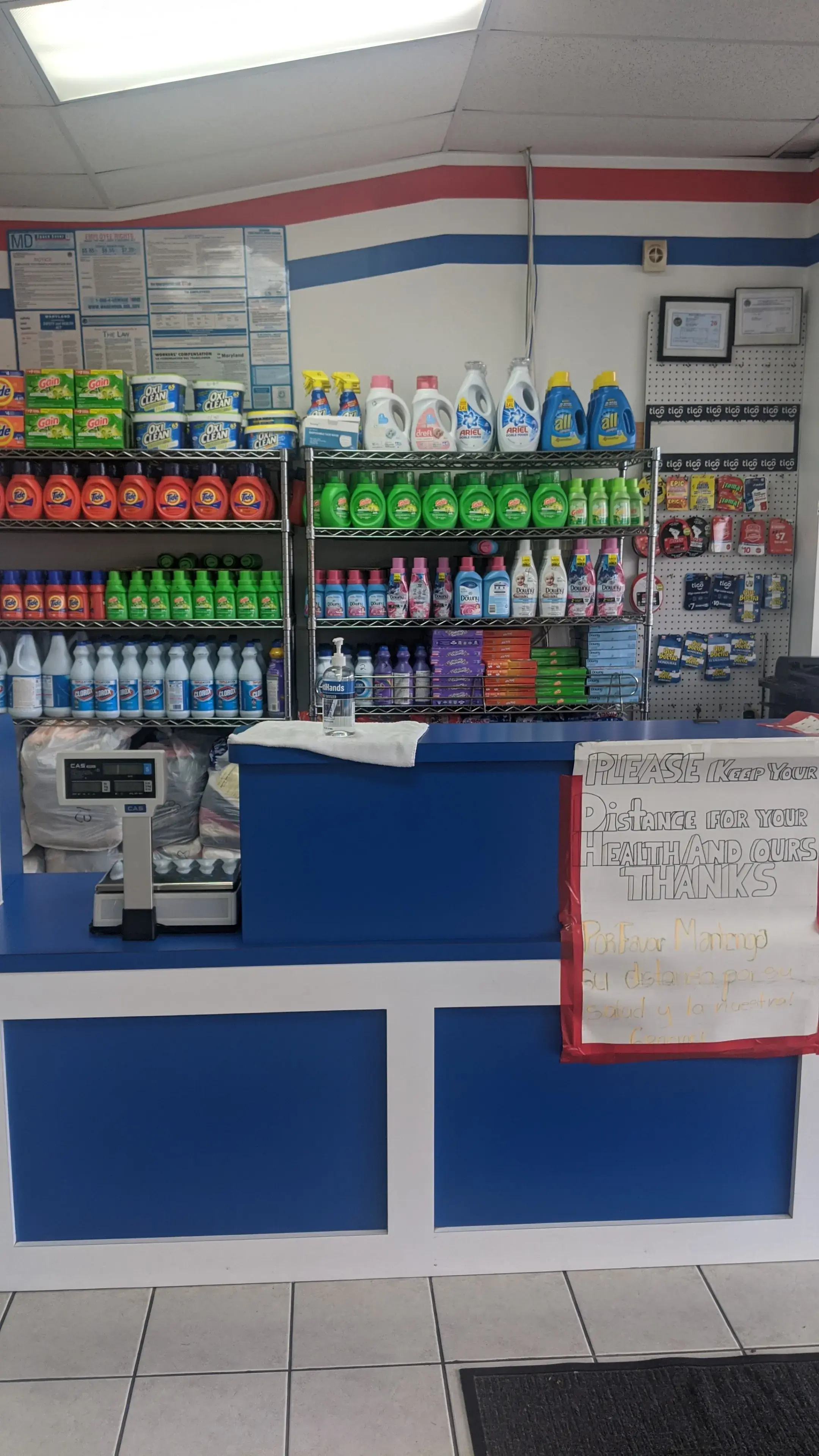 Surf 'N' Suds Laundromat - Image 2