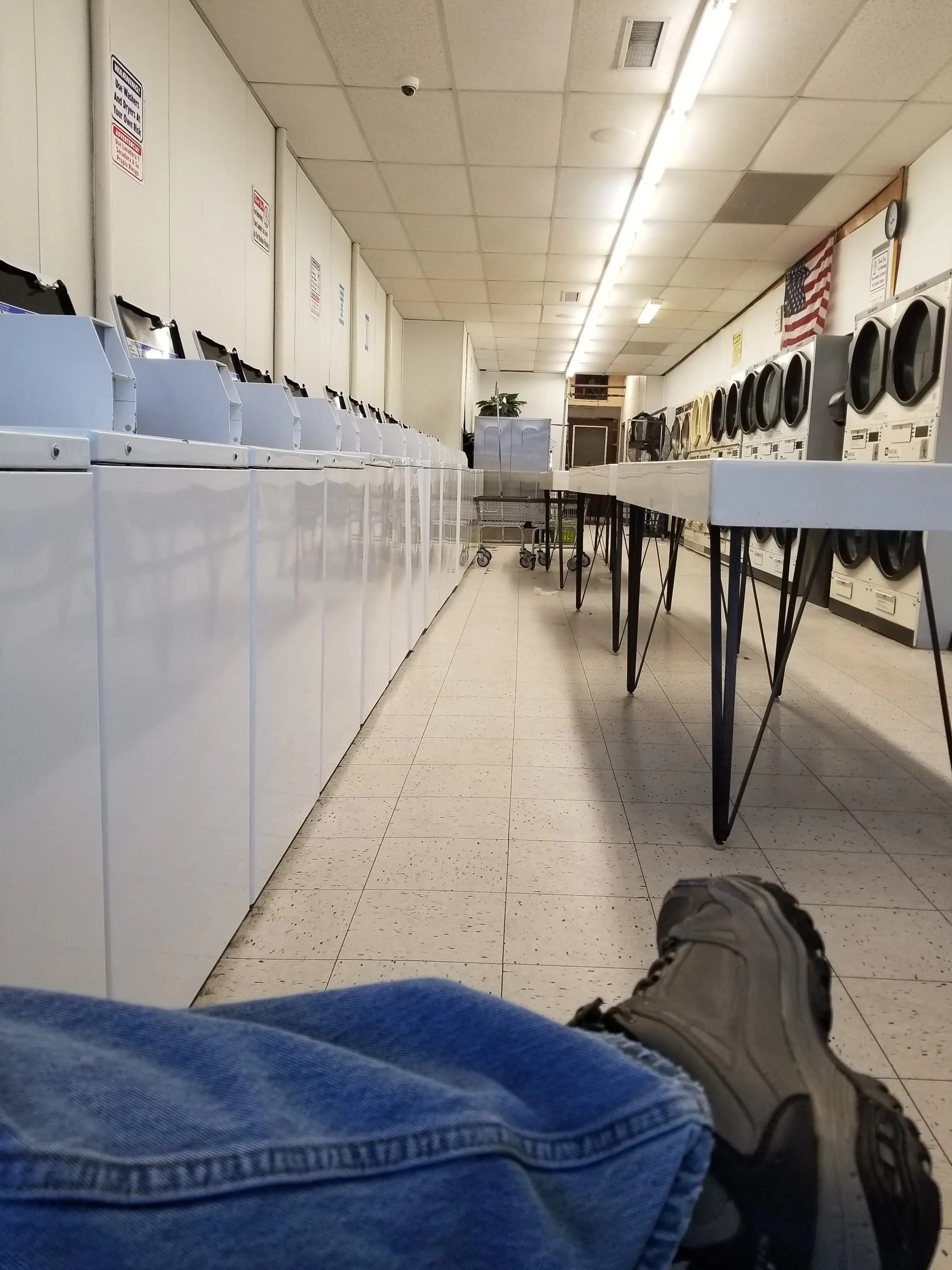 Surf N Suds Laundromat location
