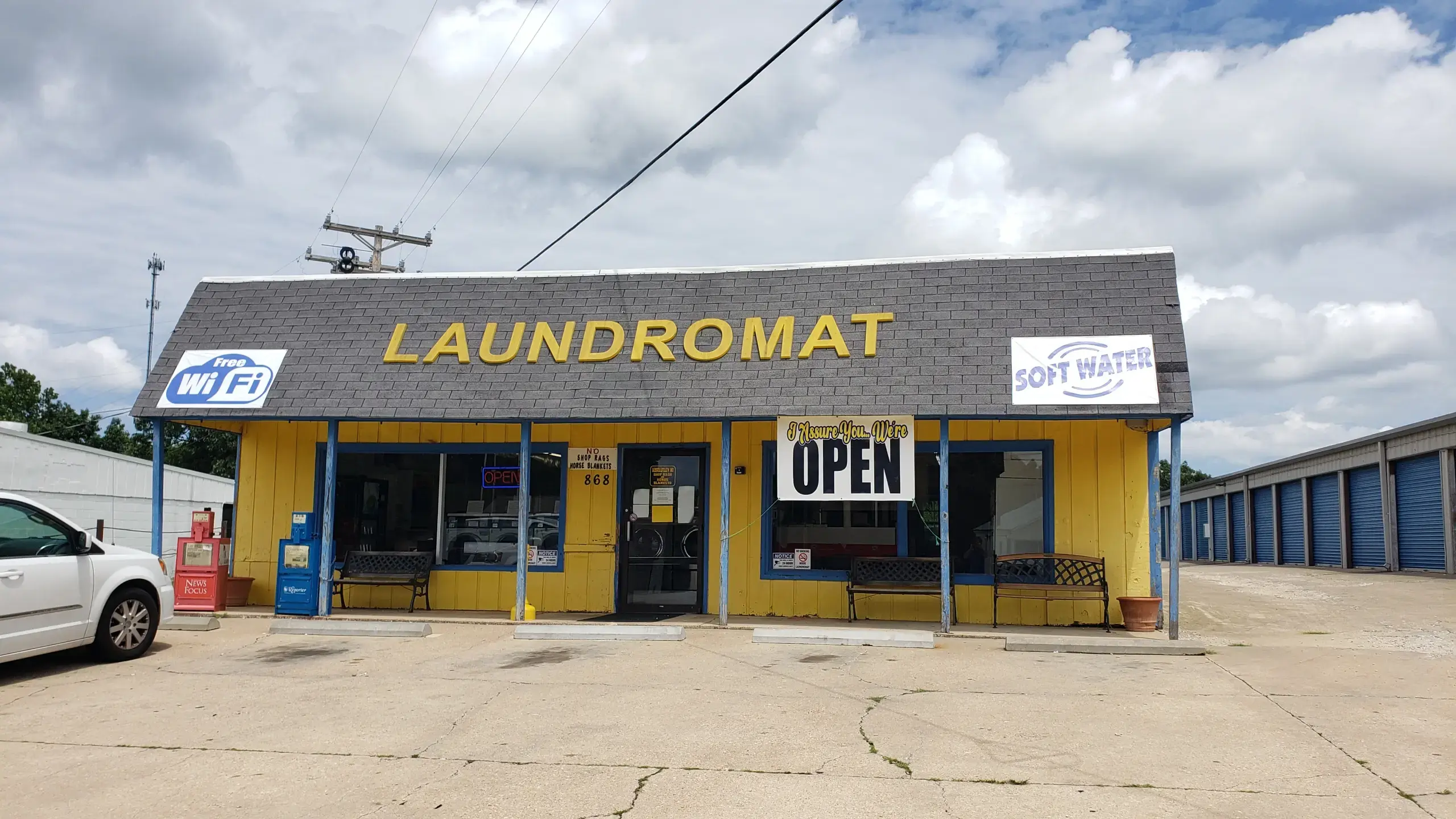 Surf's Up Laundromat - Image 2