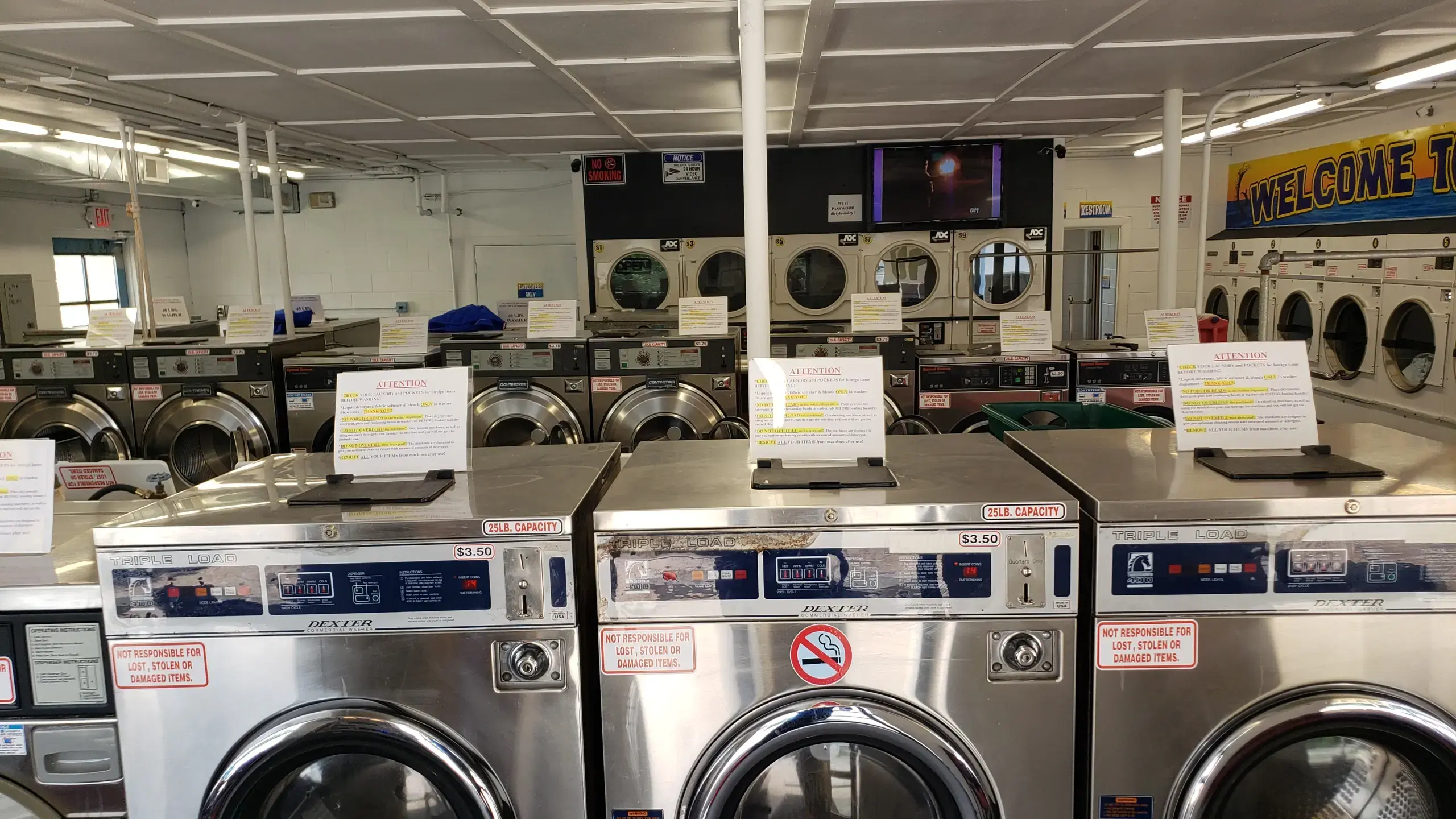 Surf's Up Laundromat thumbnail 14