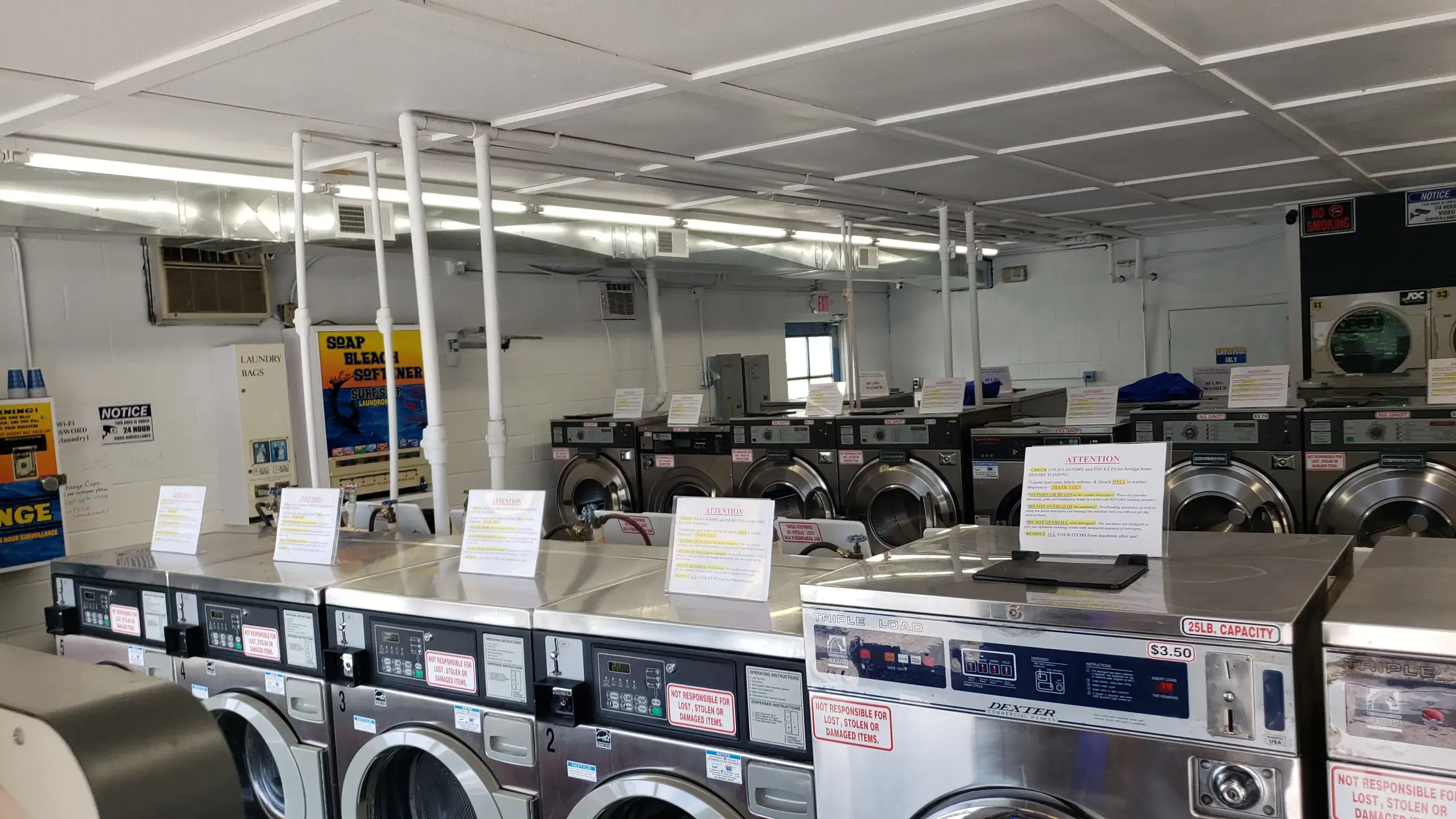 Surf's Up Laundromat thumbnail 17