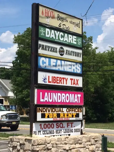 Suzie Clean Laundromat thumbnail 1