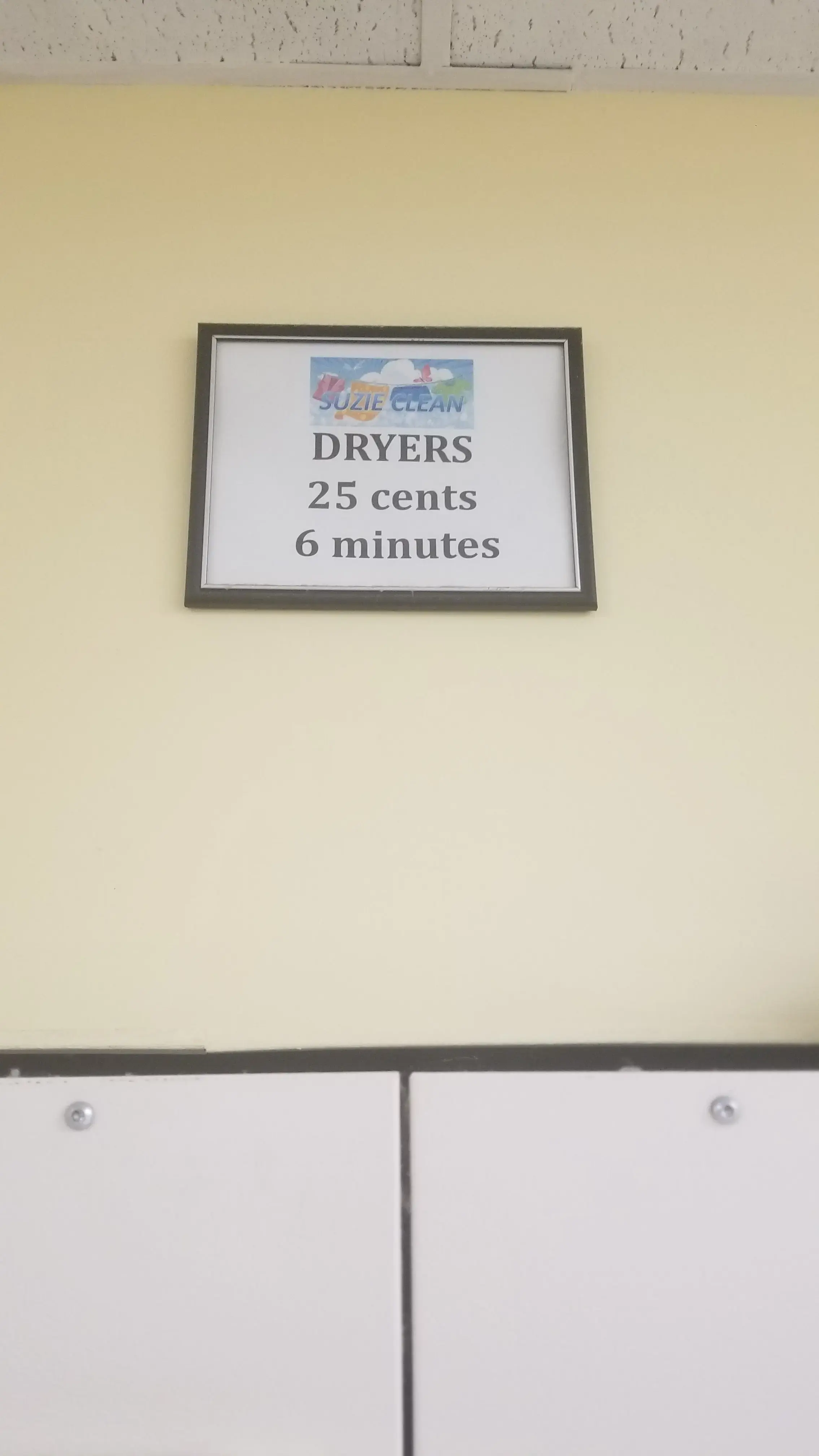 Suzie Clean Laundromat thumbnail 18