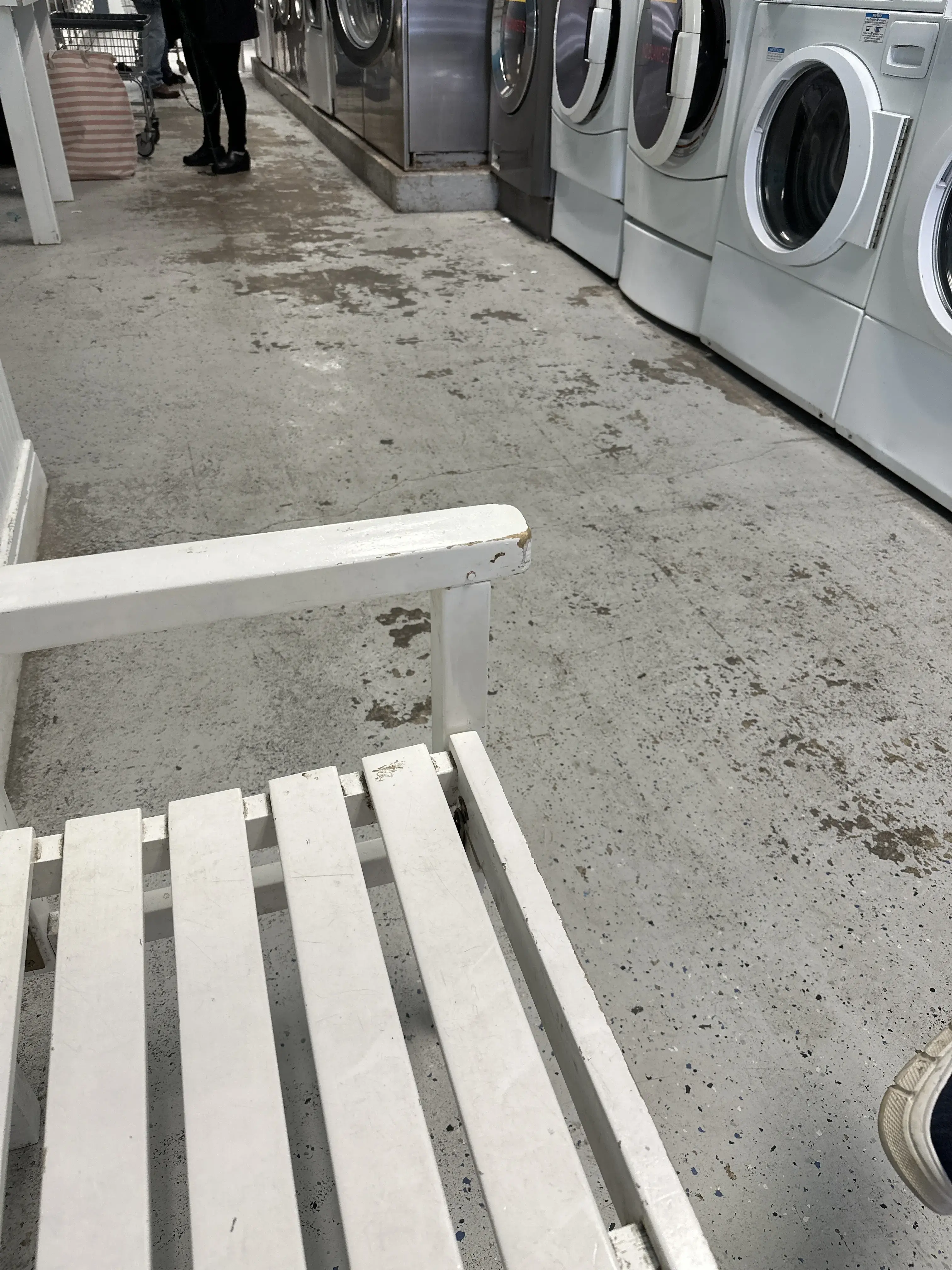 Suzie Clean Laundromat thumbnail 7