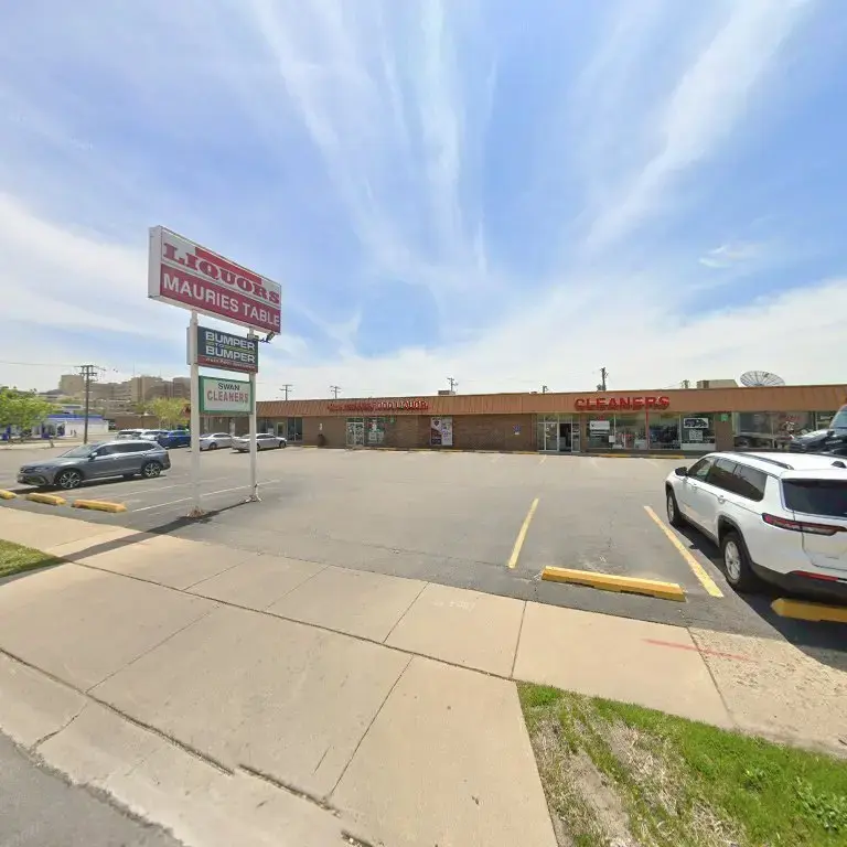 Swan Cleaners Laundry Service - Image 13