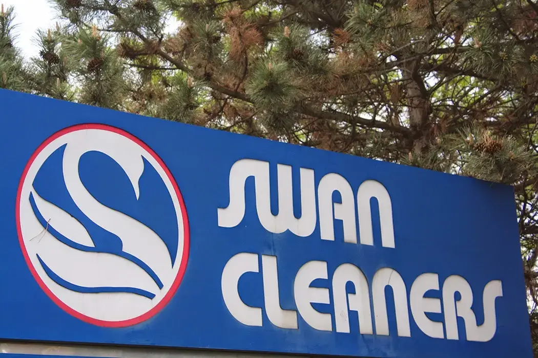 Swan Cleaners location