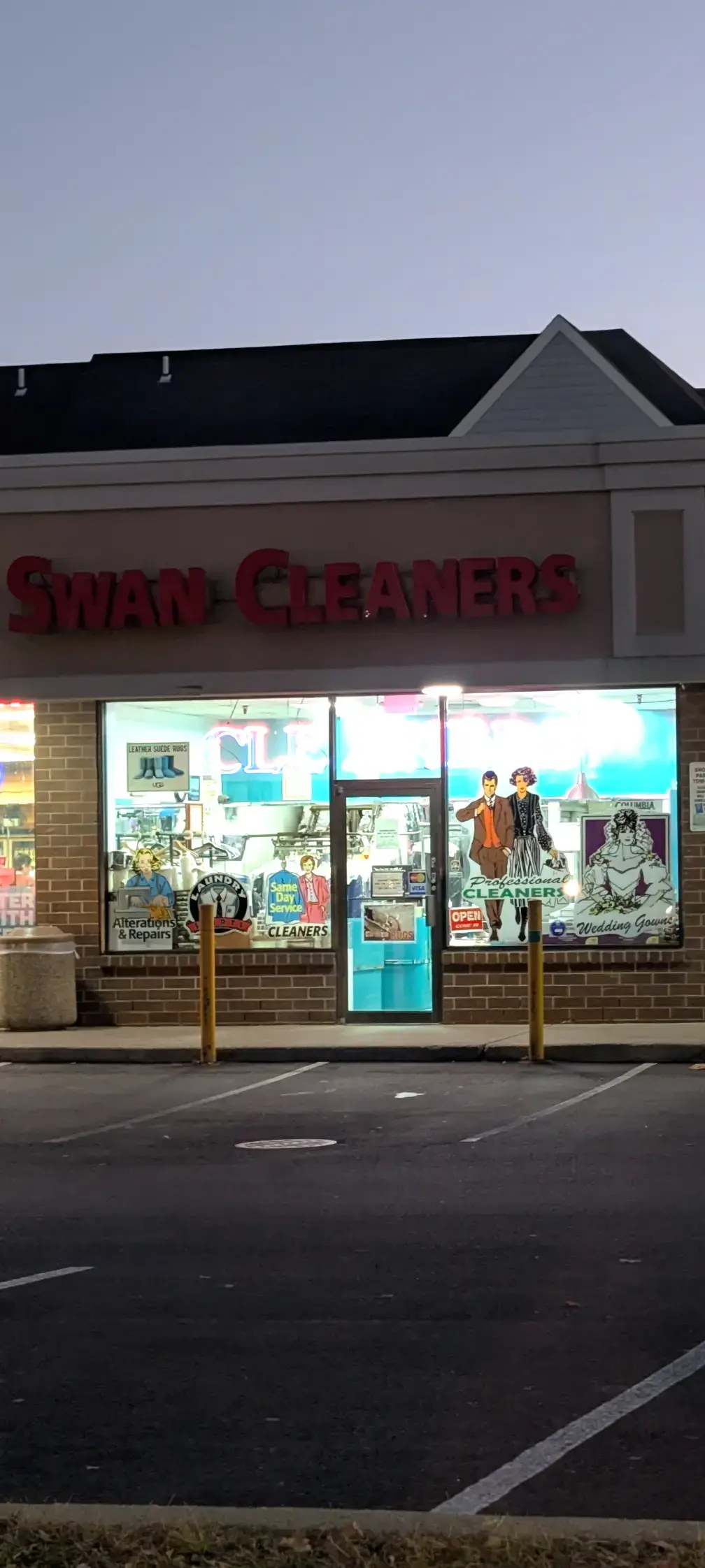 Swan Cleaners - Image 1