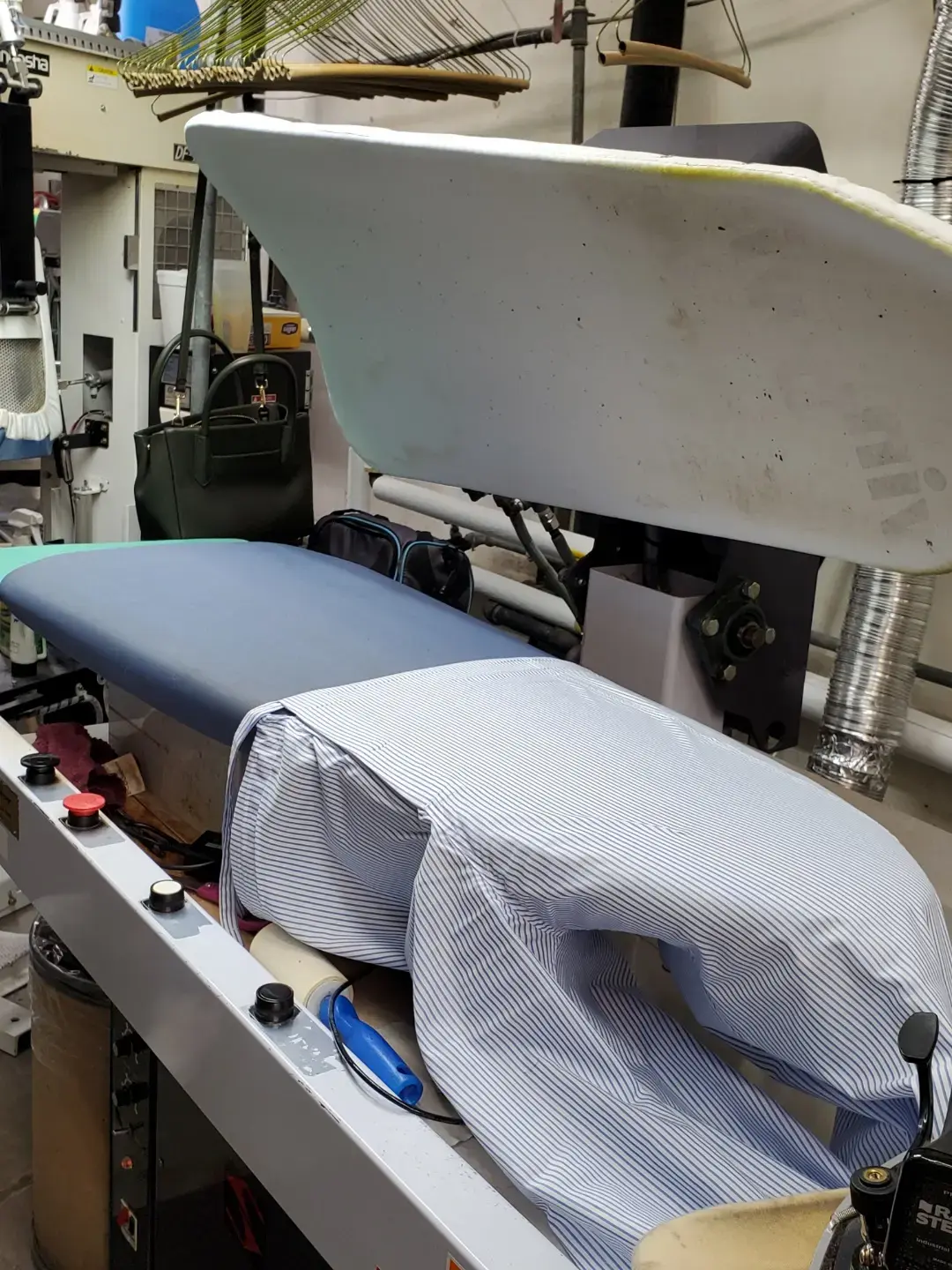 Swan Dry Cleaners & Alterations thumbnail 18