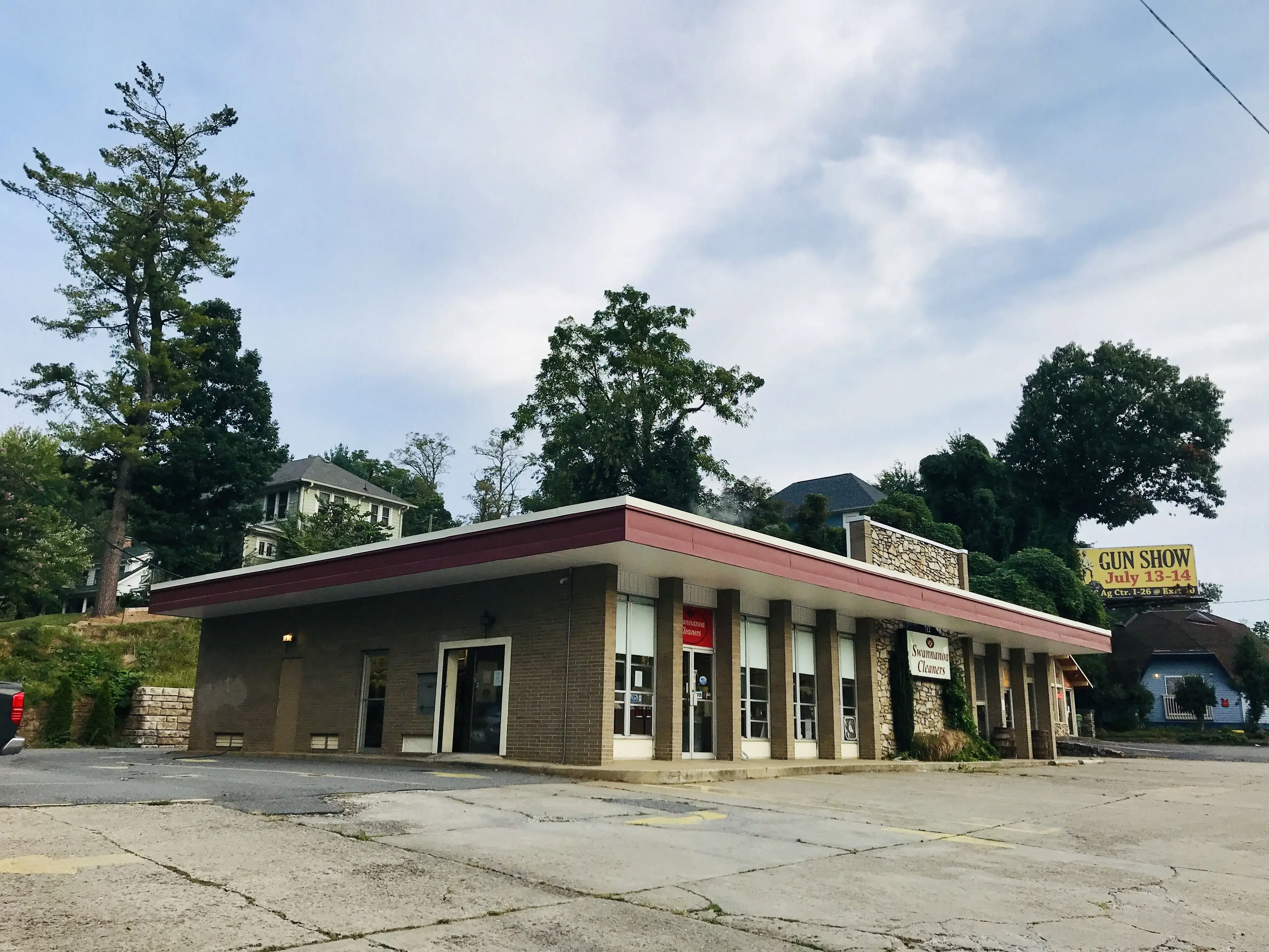Swannanoa Cleaners thumbnail 1