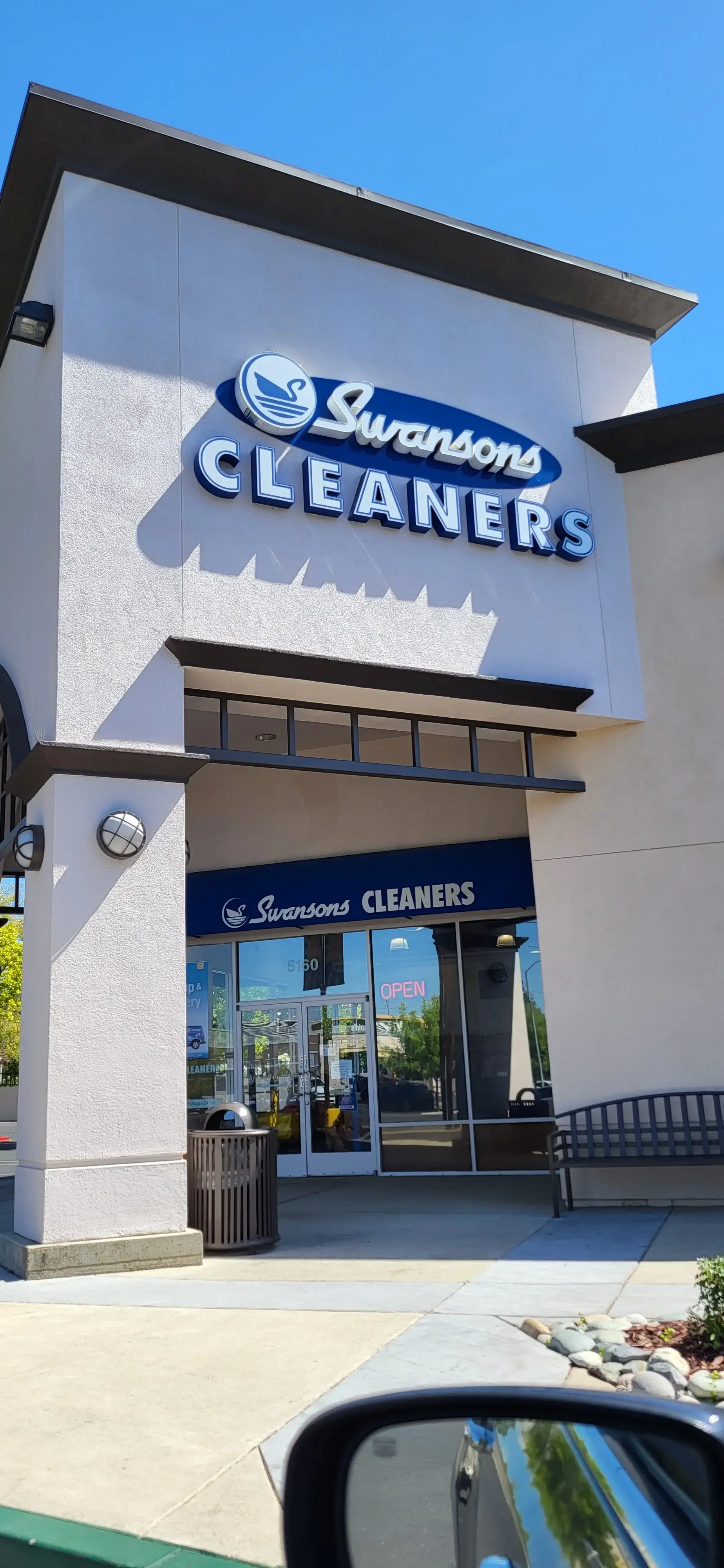 Swansons Cleaners - Image 4