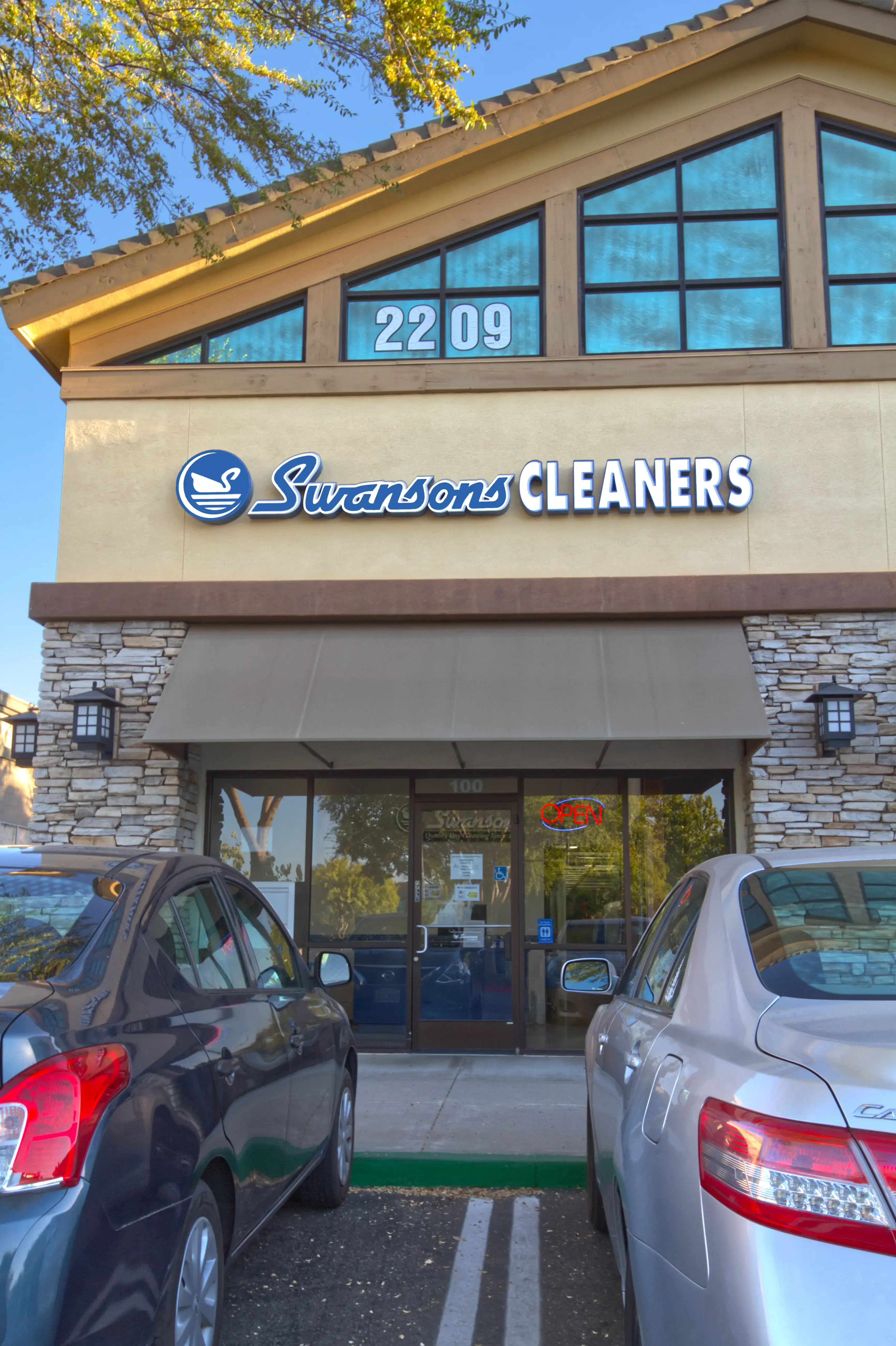 Swansons Cleaners - Image 2