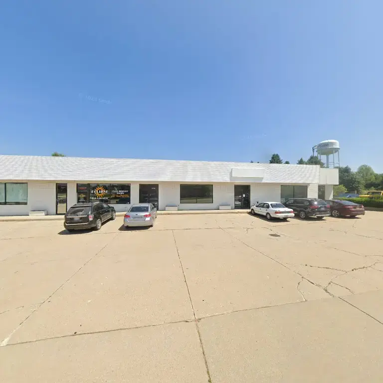 Swartz Laundromat - Image 15