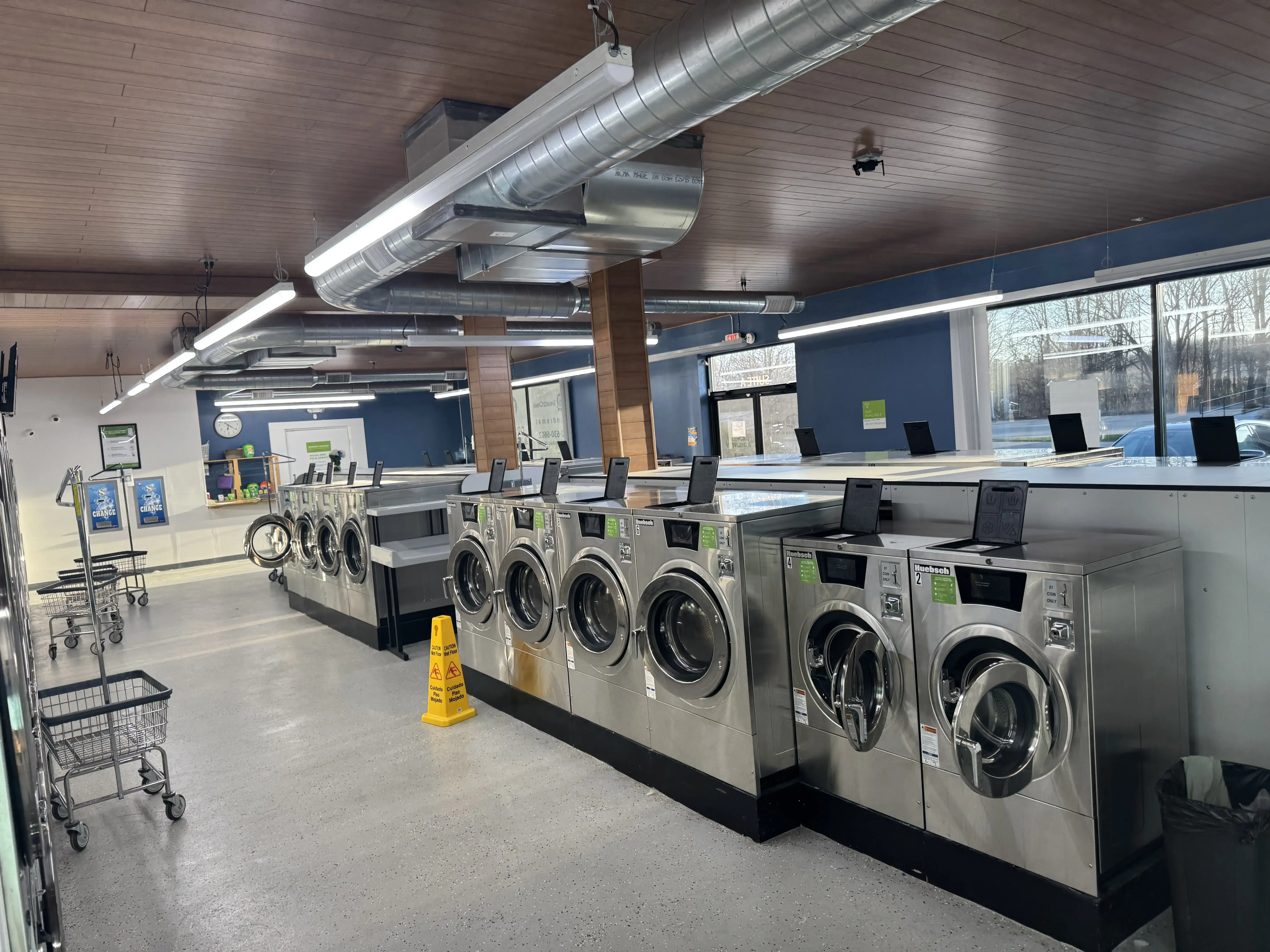 Swartz Laundromat thumbnail 13