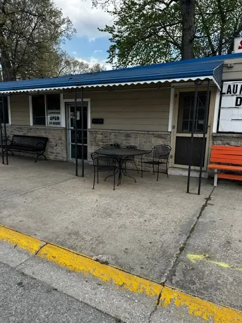 Sweets & Suds location