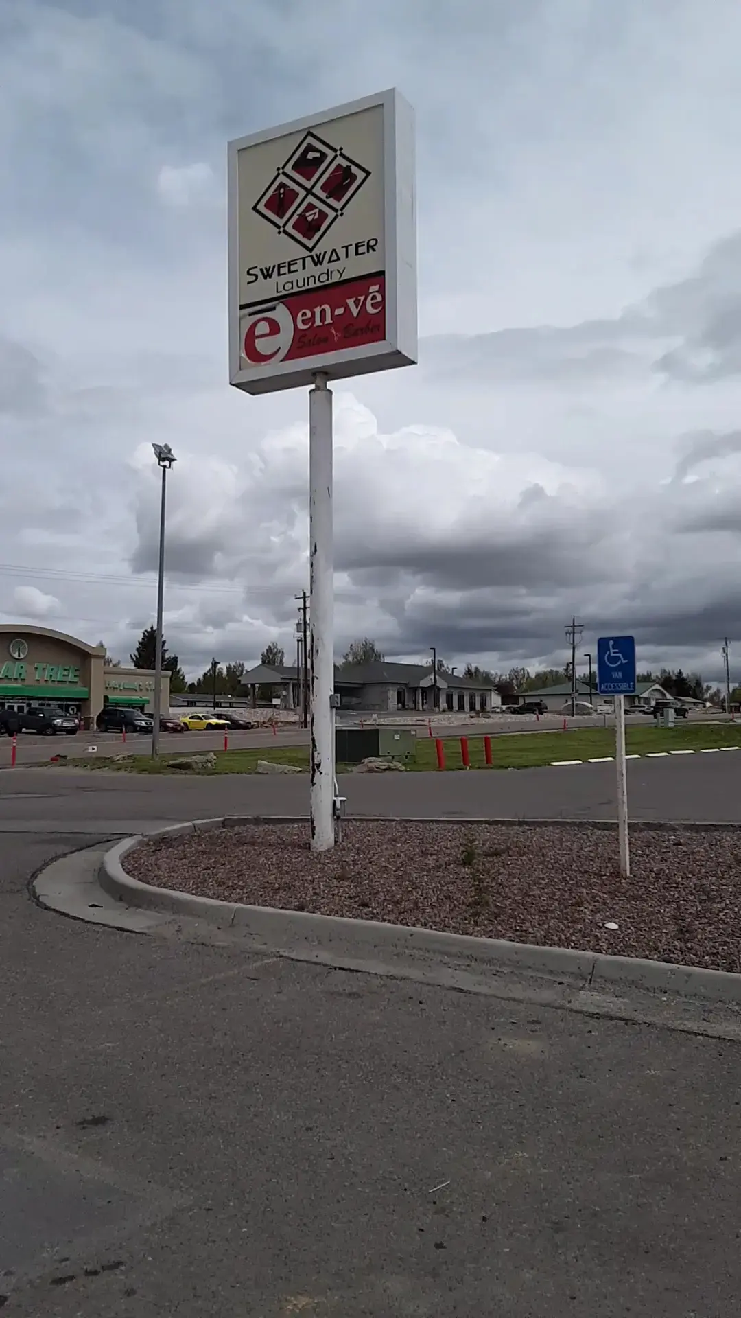 Sweetwater Laundry - Image 8