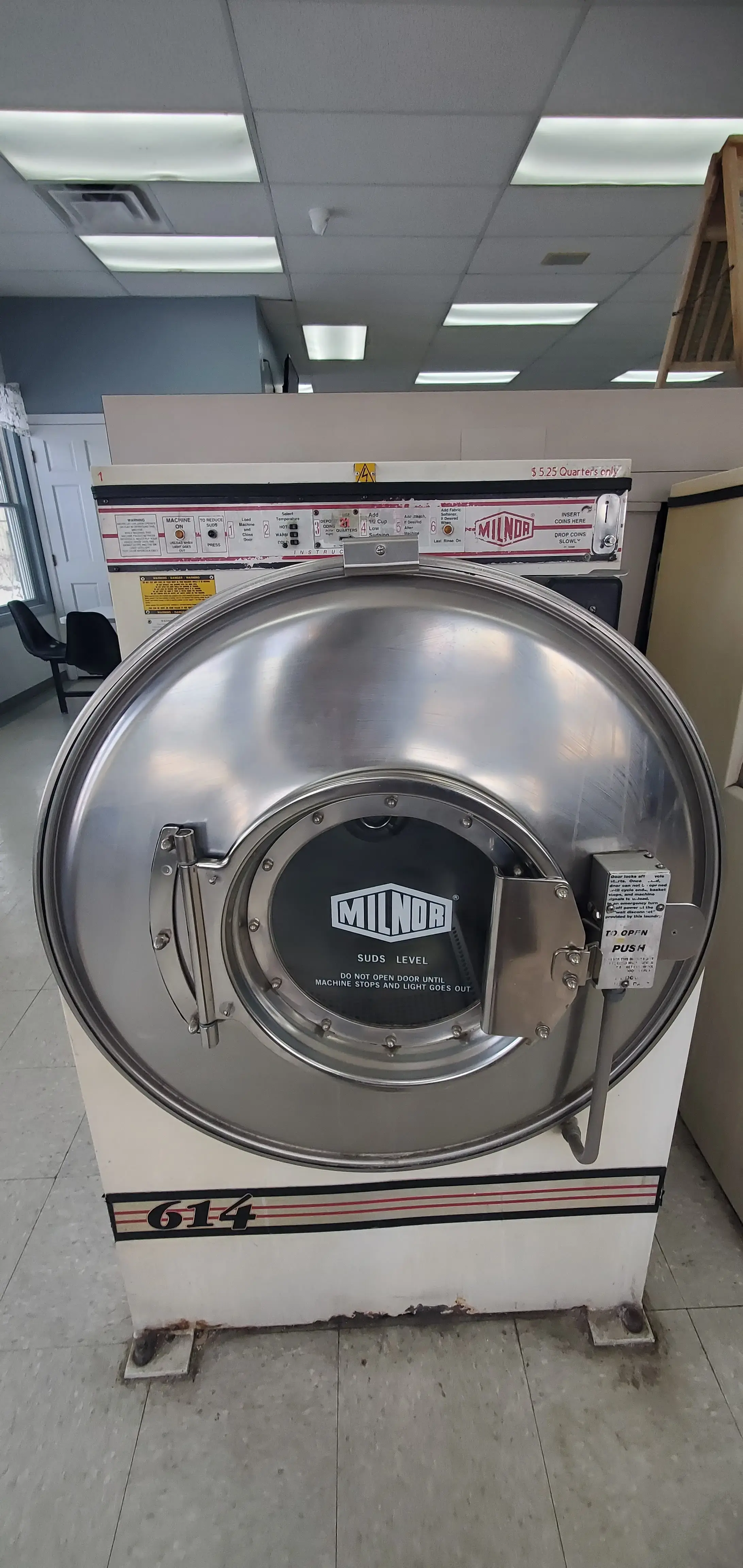 Swenning Laundromat thumbnail 4