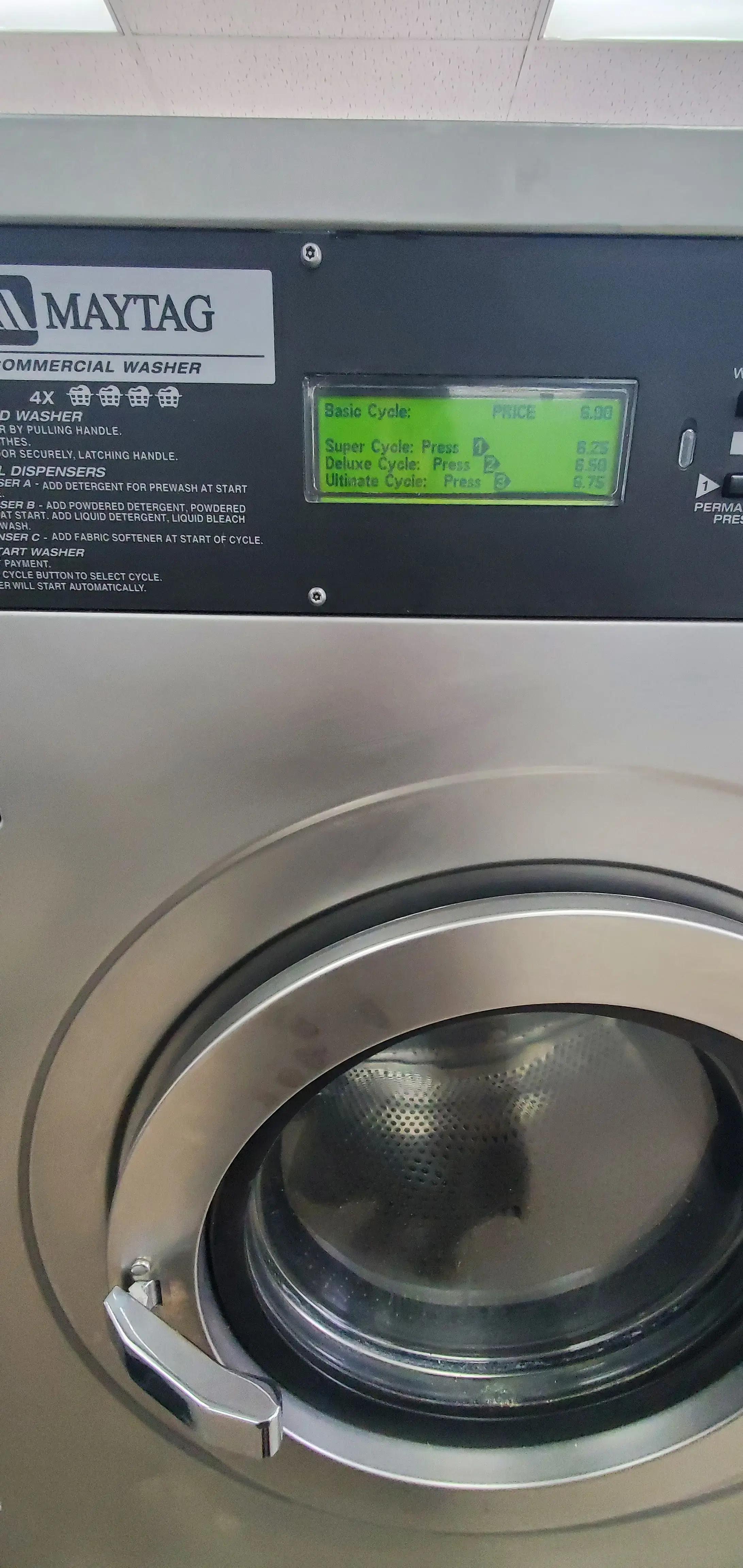 Swenning Laundromat thumbnail 13