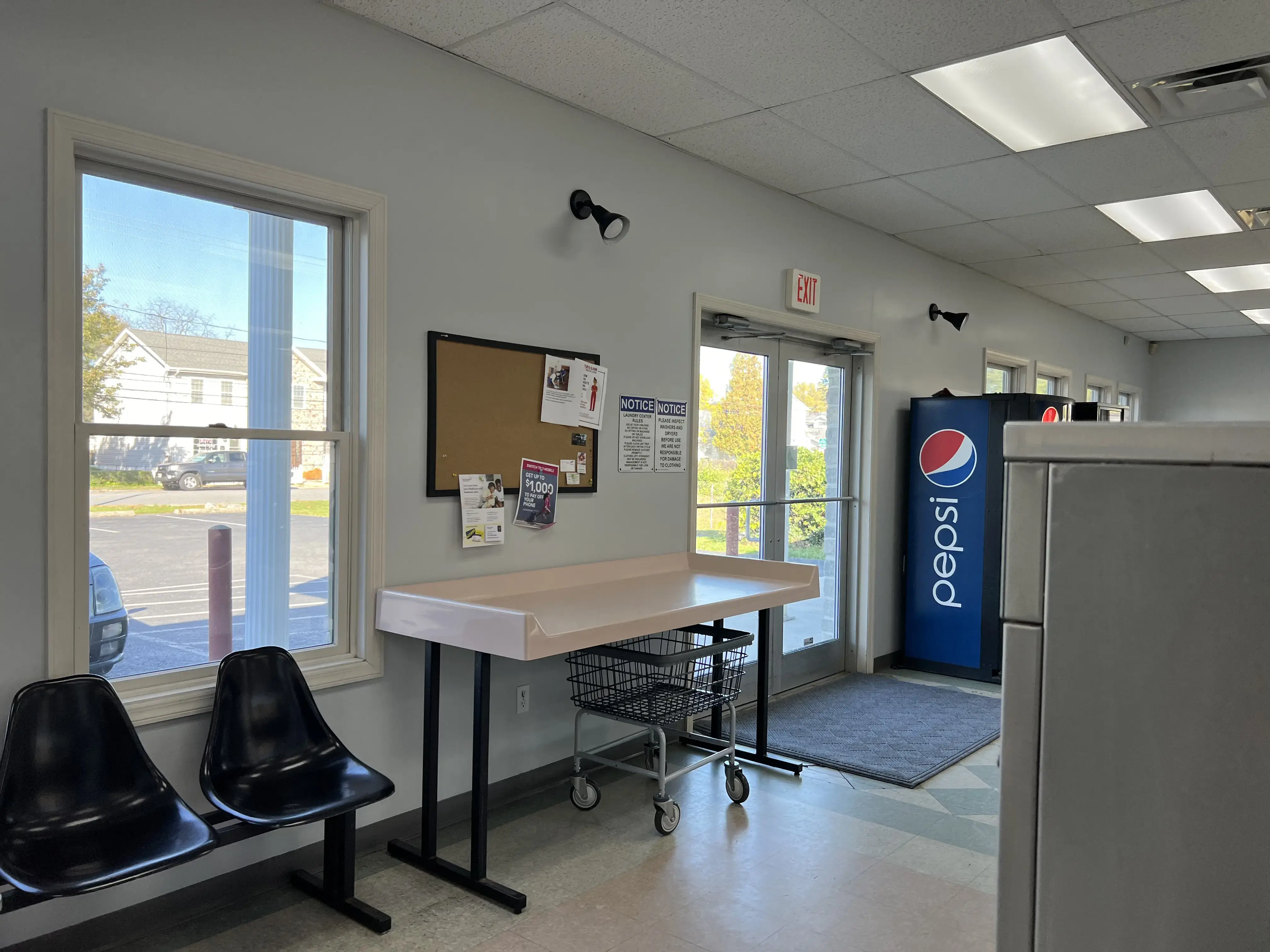 Swenning Laundromat - Image 2