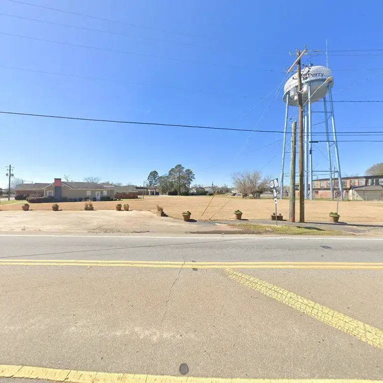 Swift Street Laundry & Auto Spa - Image 12