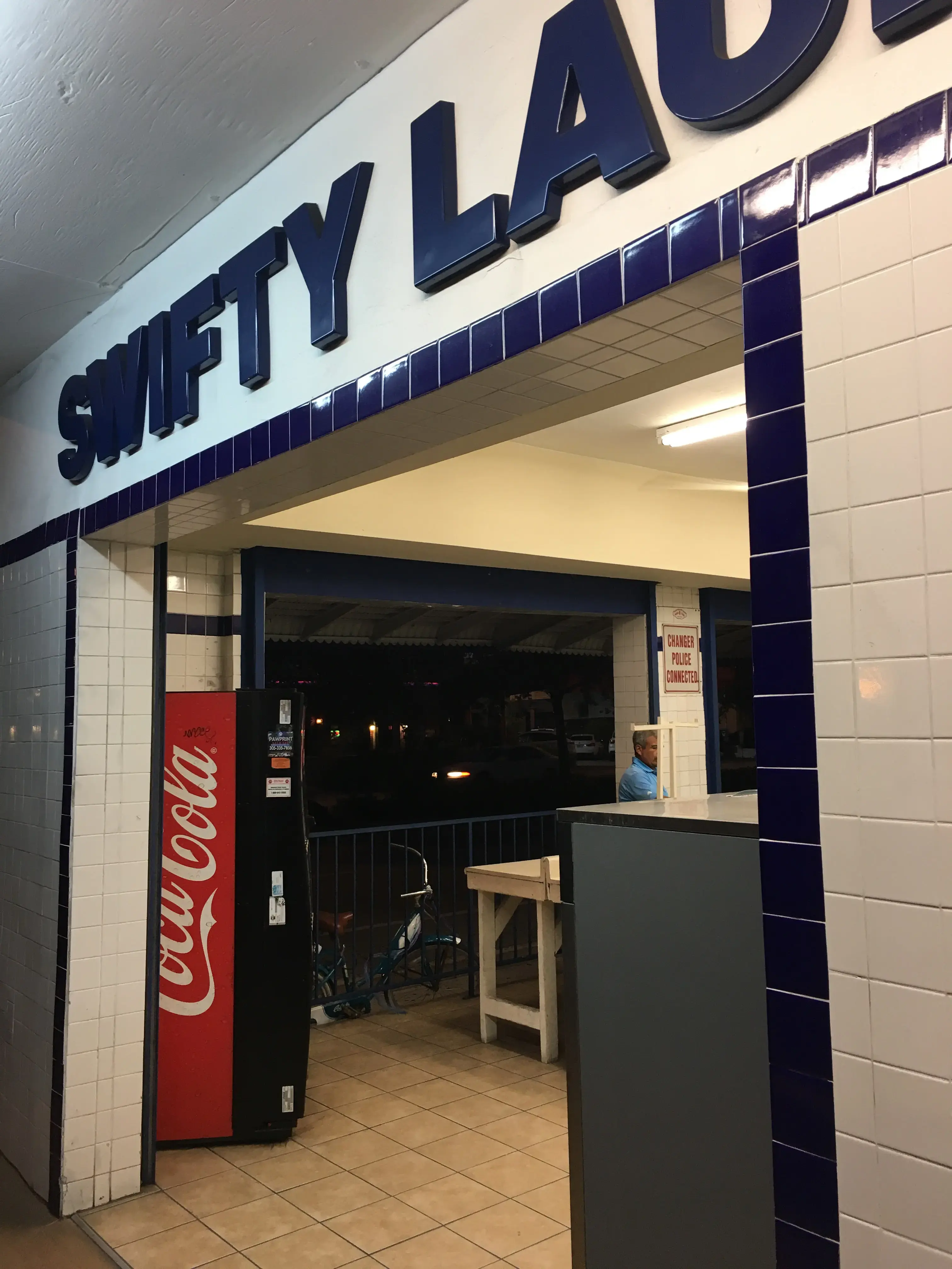 Swifty Laundromat - Image 14