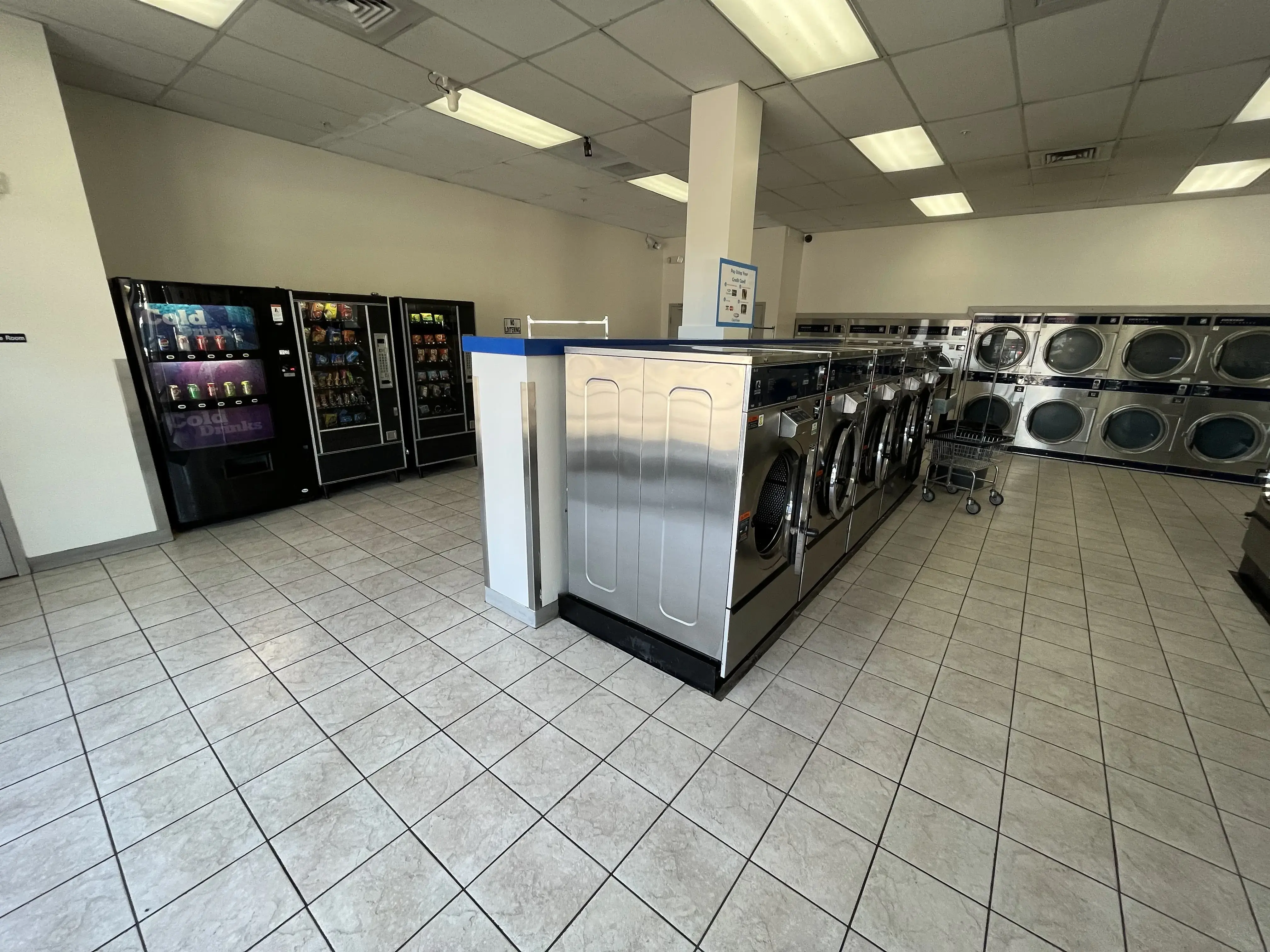Swishy Washy Laundromat 24/7 - Image 20