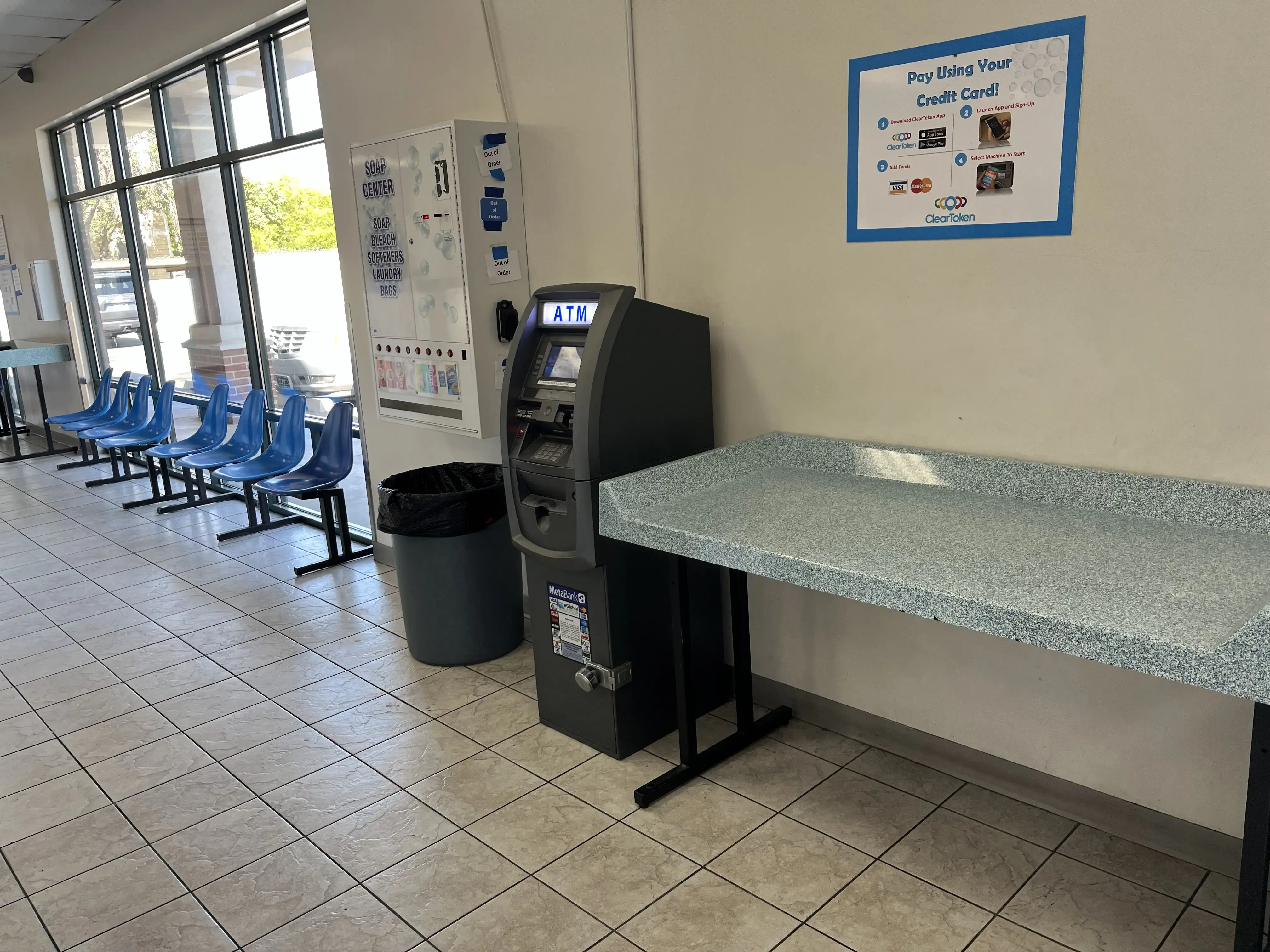Swishy Washy Laundromat 24/7 - Image 5