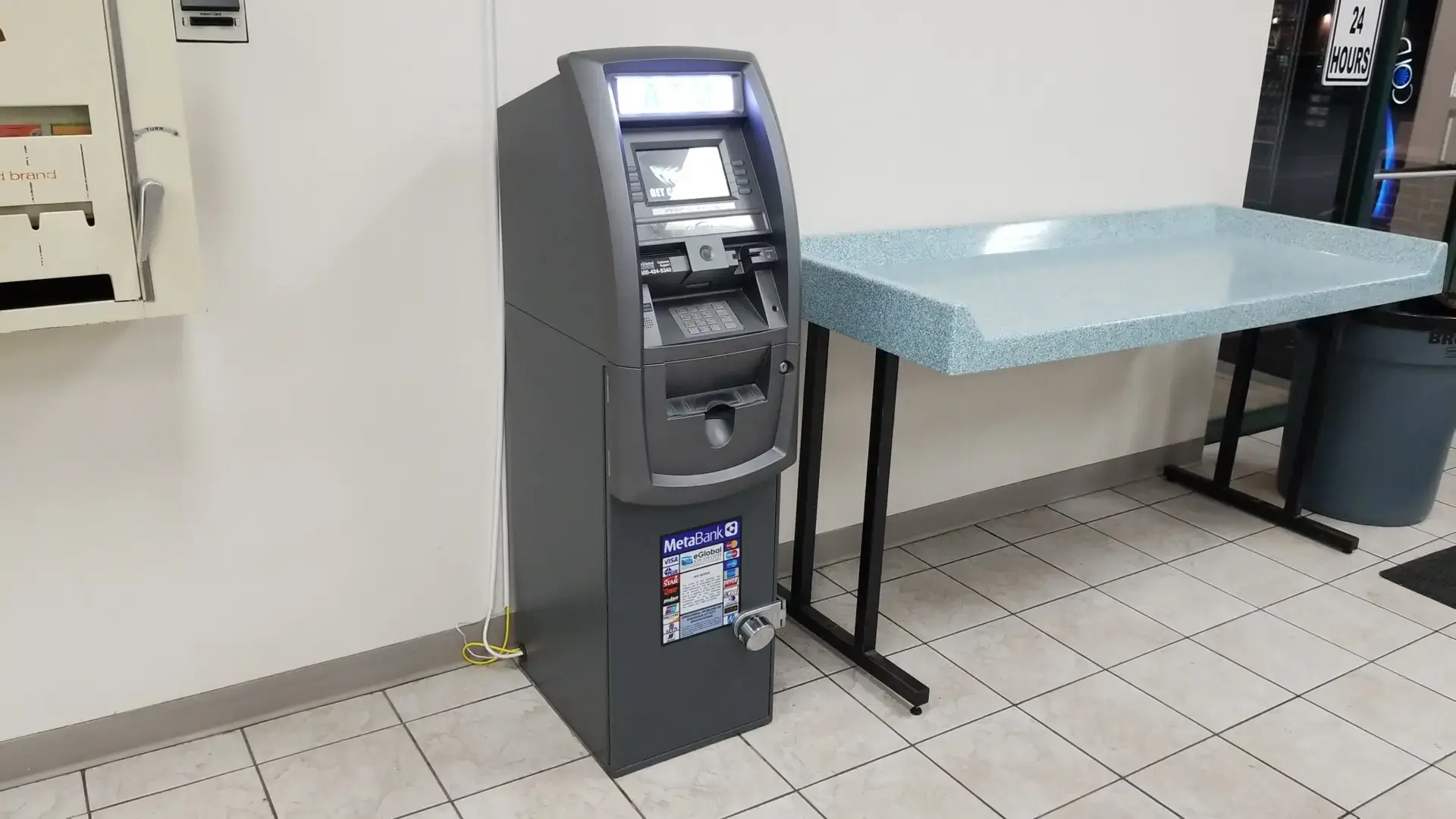 Swishy Washy Laundromat 24/7 - Image 14