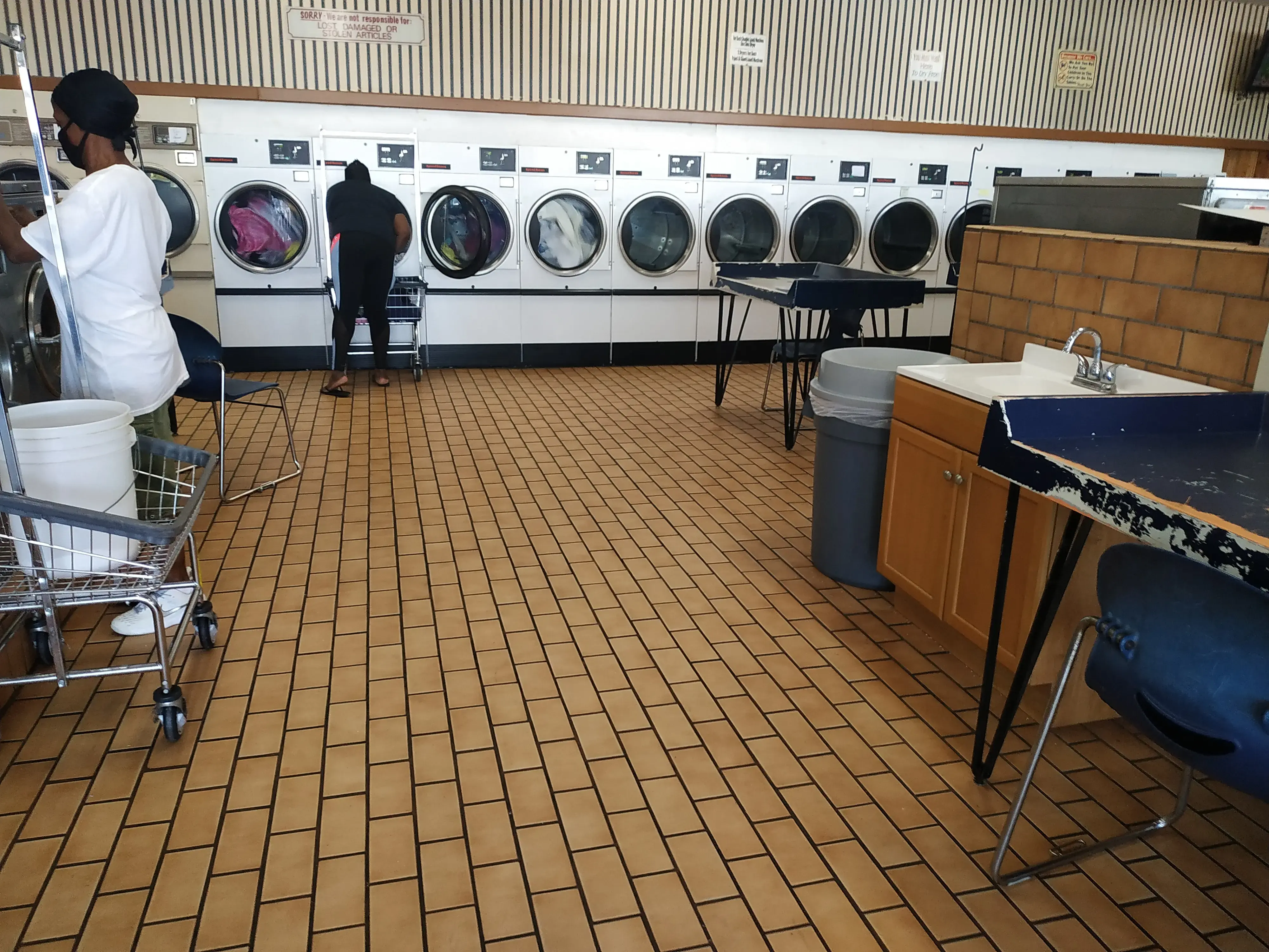 Swiss Cleaners & Laundry thumbnail 2