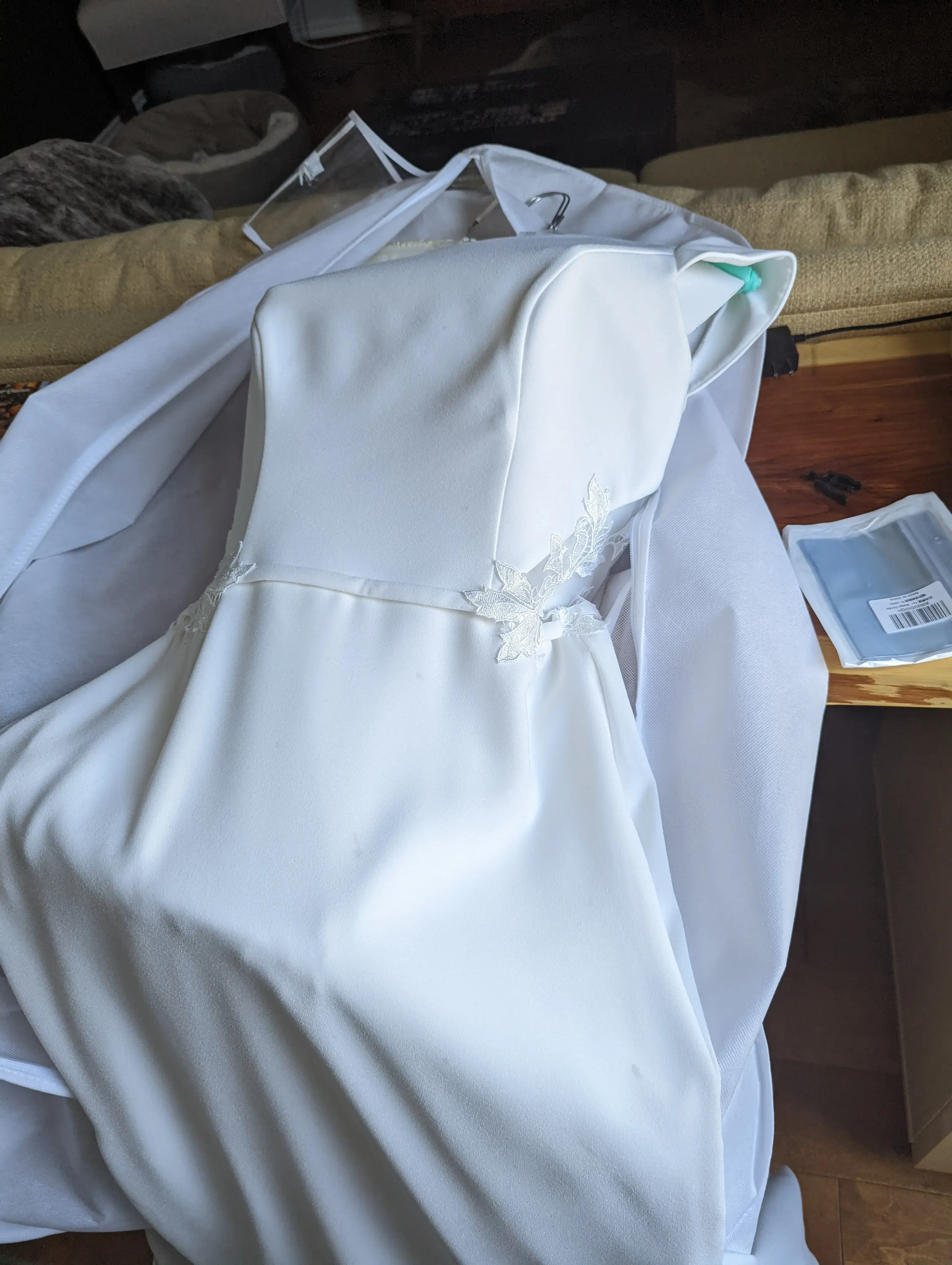 Swiss the Greener Dry Cleaners - Image 13