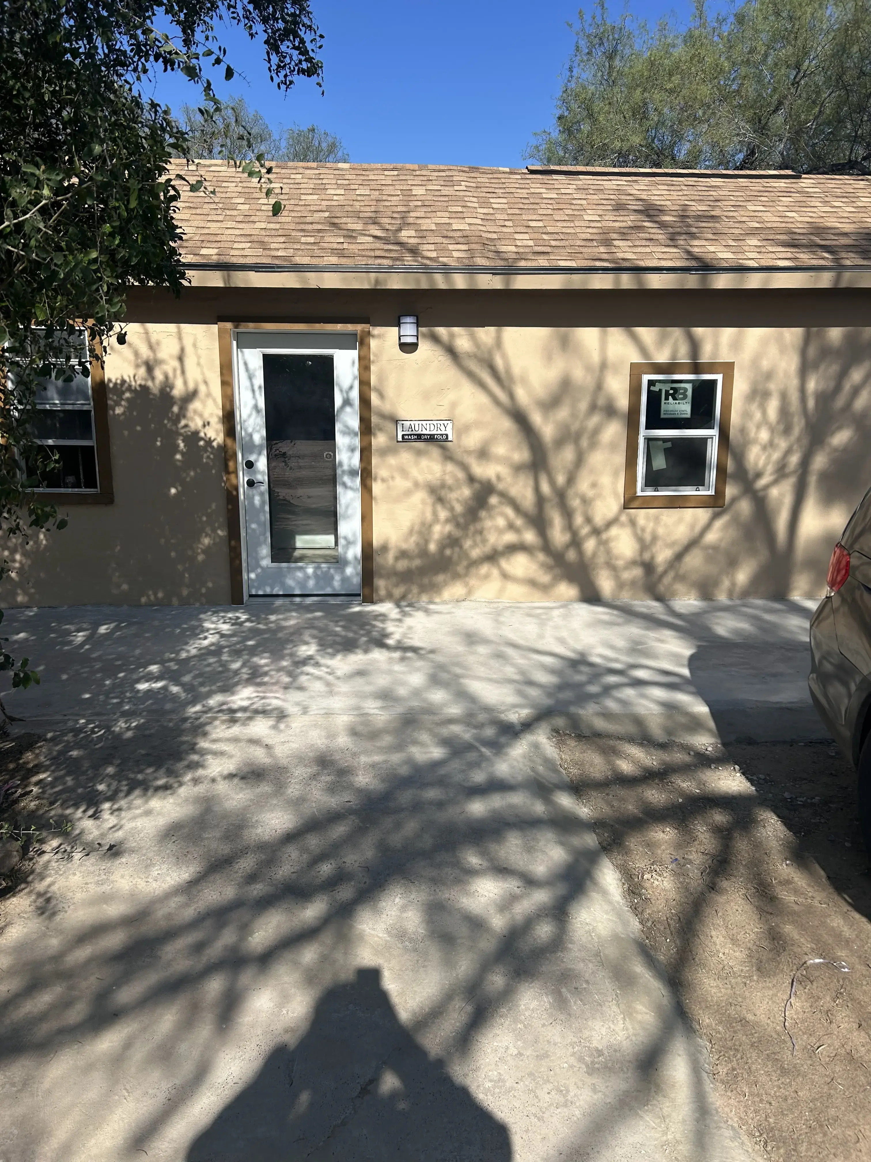 SY RV Park Laundromat - Image 5