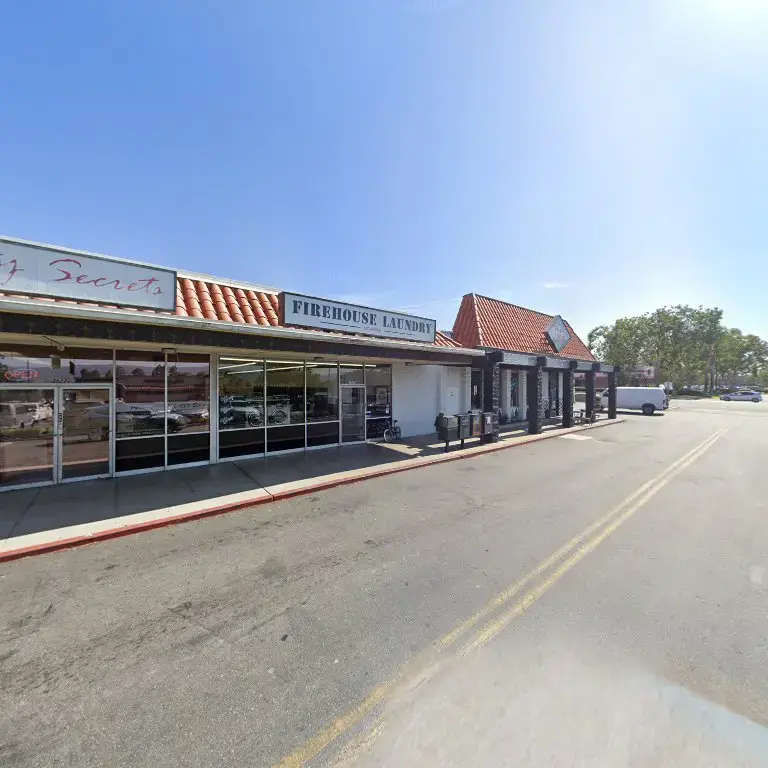 Sycamore Firehouse Laundry - Image 15