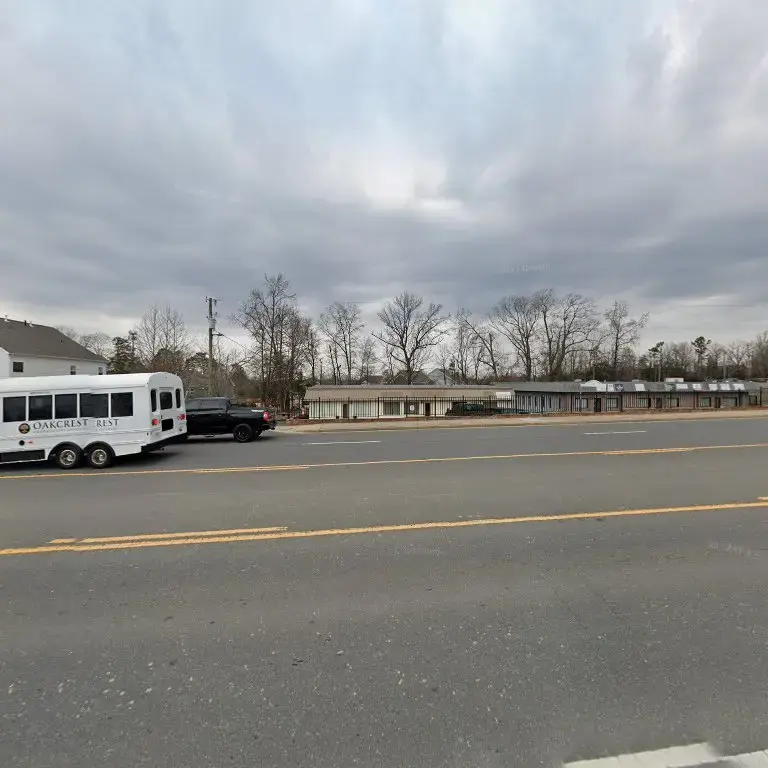 T C Cleaners thumbnail 3