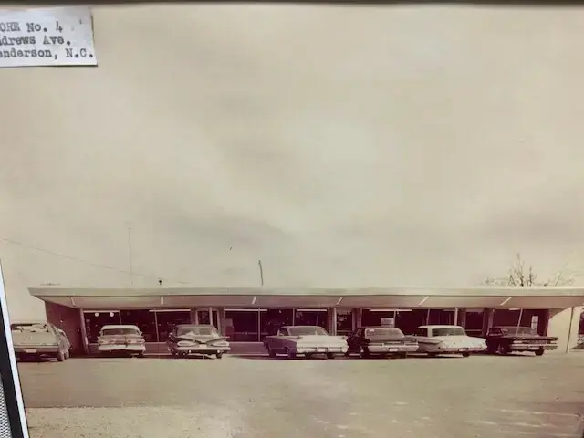 T & T Laundries, Inc. thumbnail 4