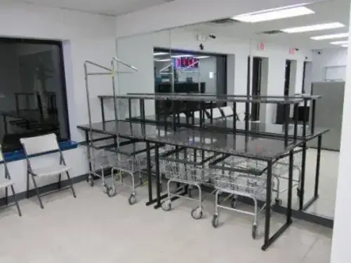 Tamarack Express Laundry thumbnail 3