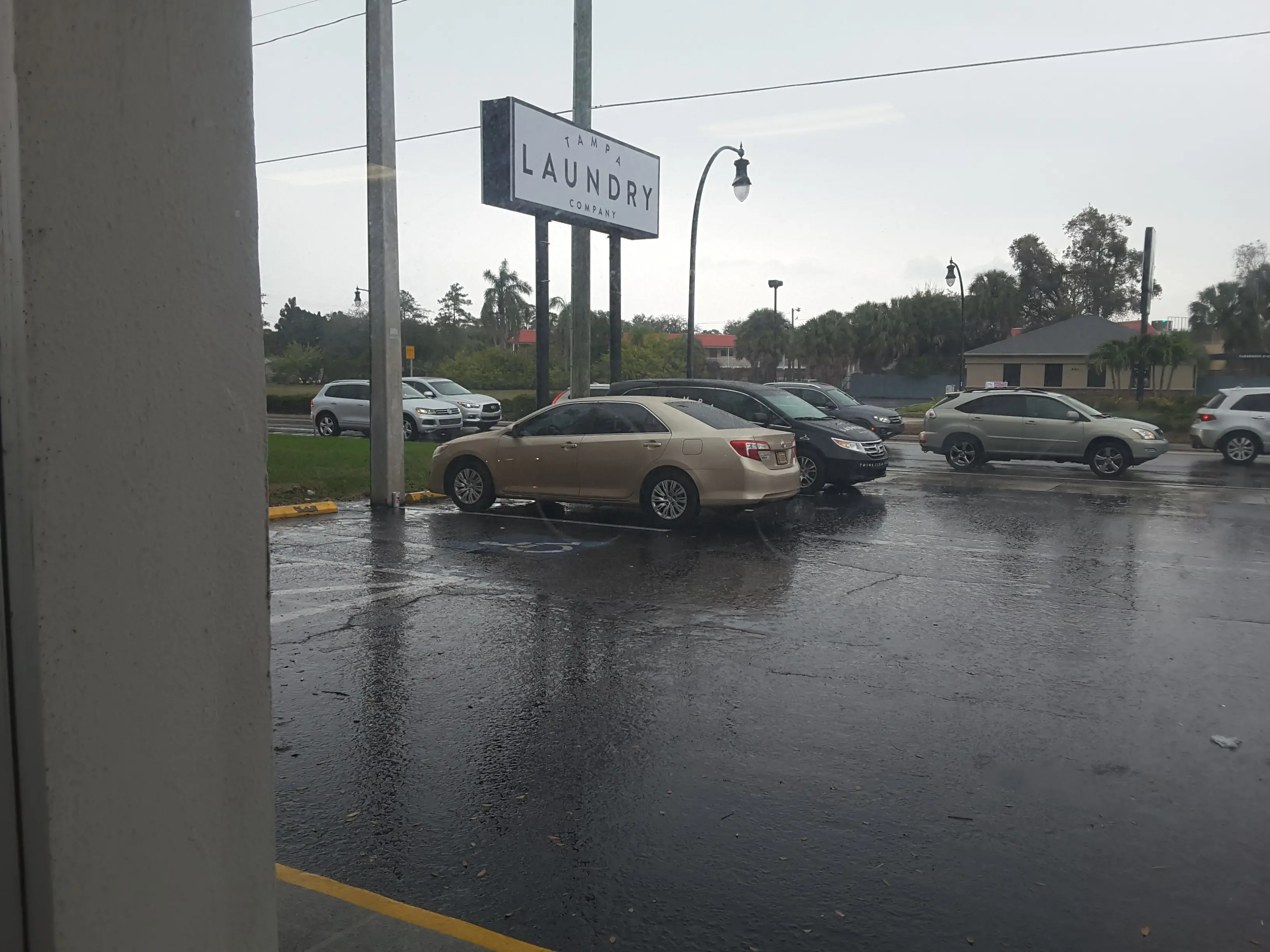 Tampa Laundry Company thumbnail 20