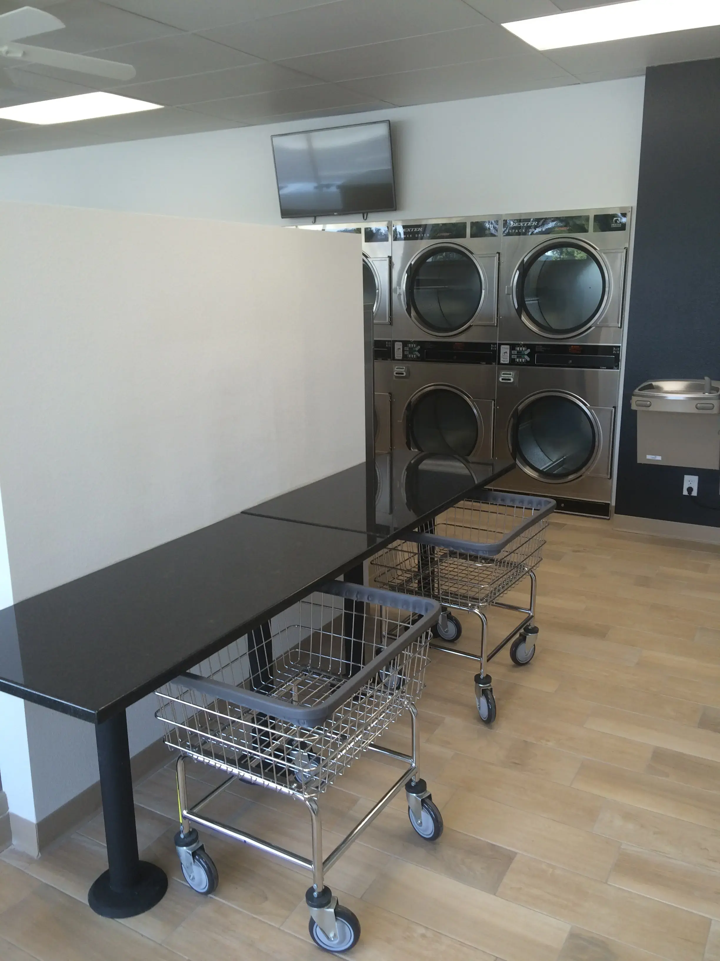 Tampa Laundry Company thumbnail 12