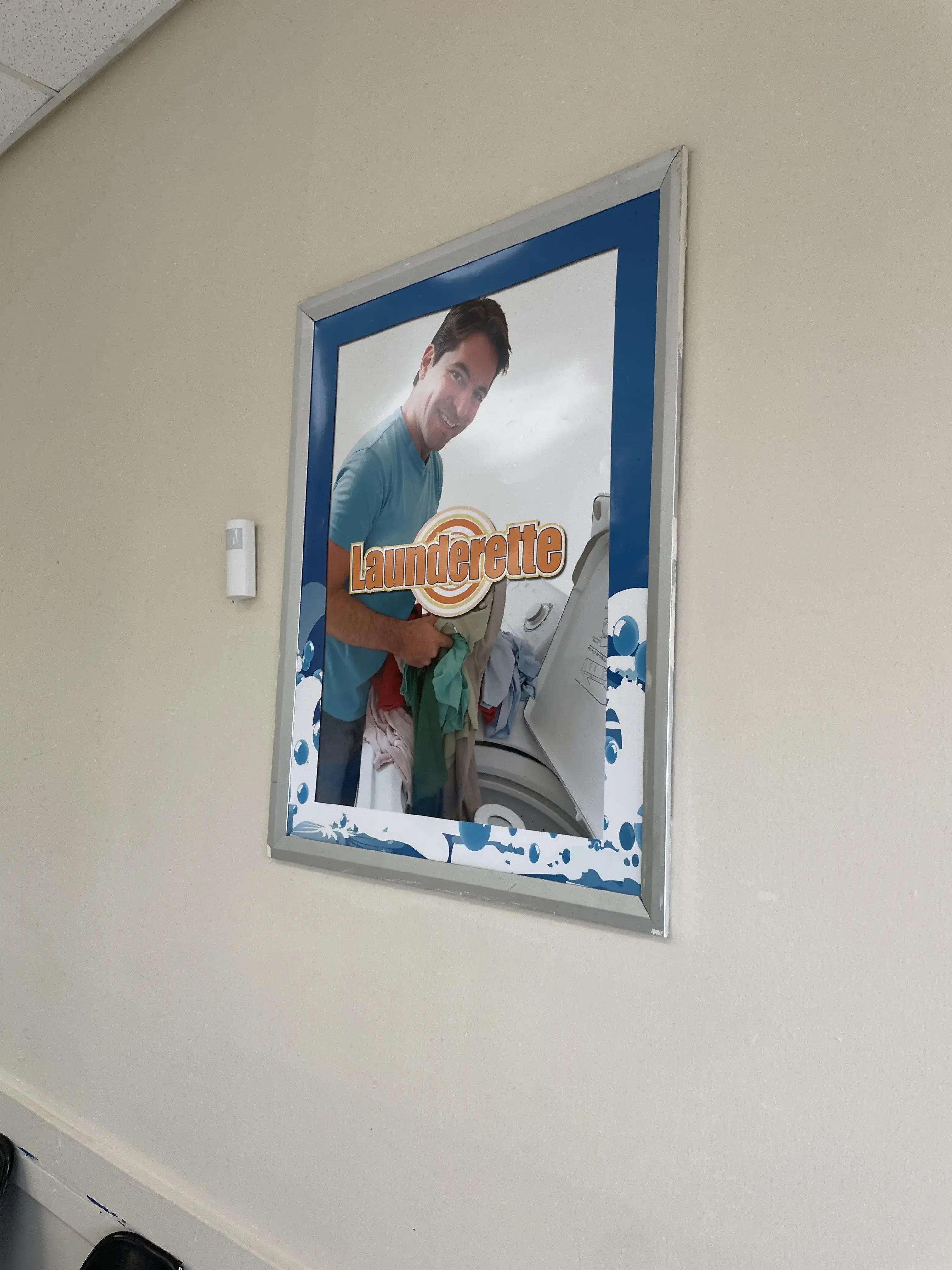 Tank Hill Laundromat thumbnail 10