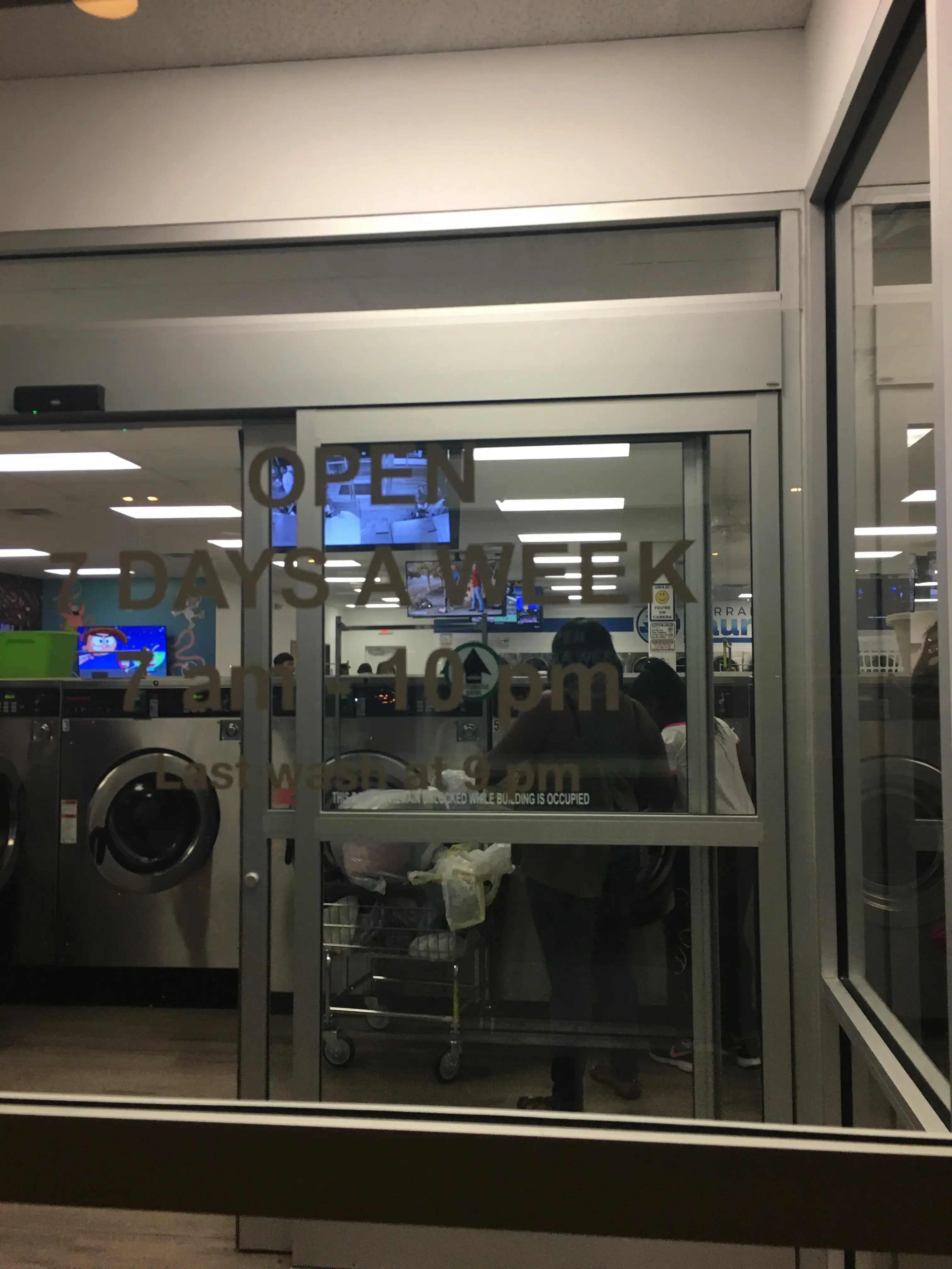 Tarrant Laundry - Image 19