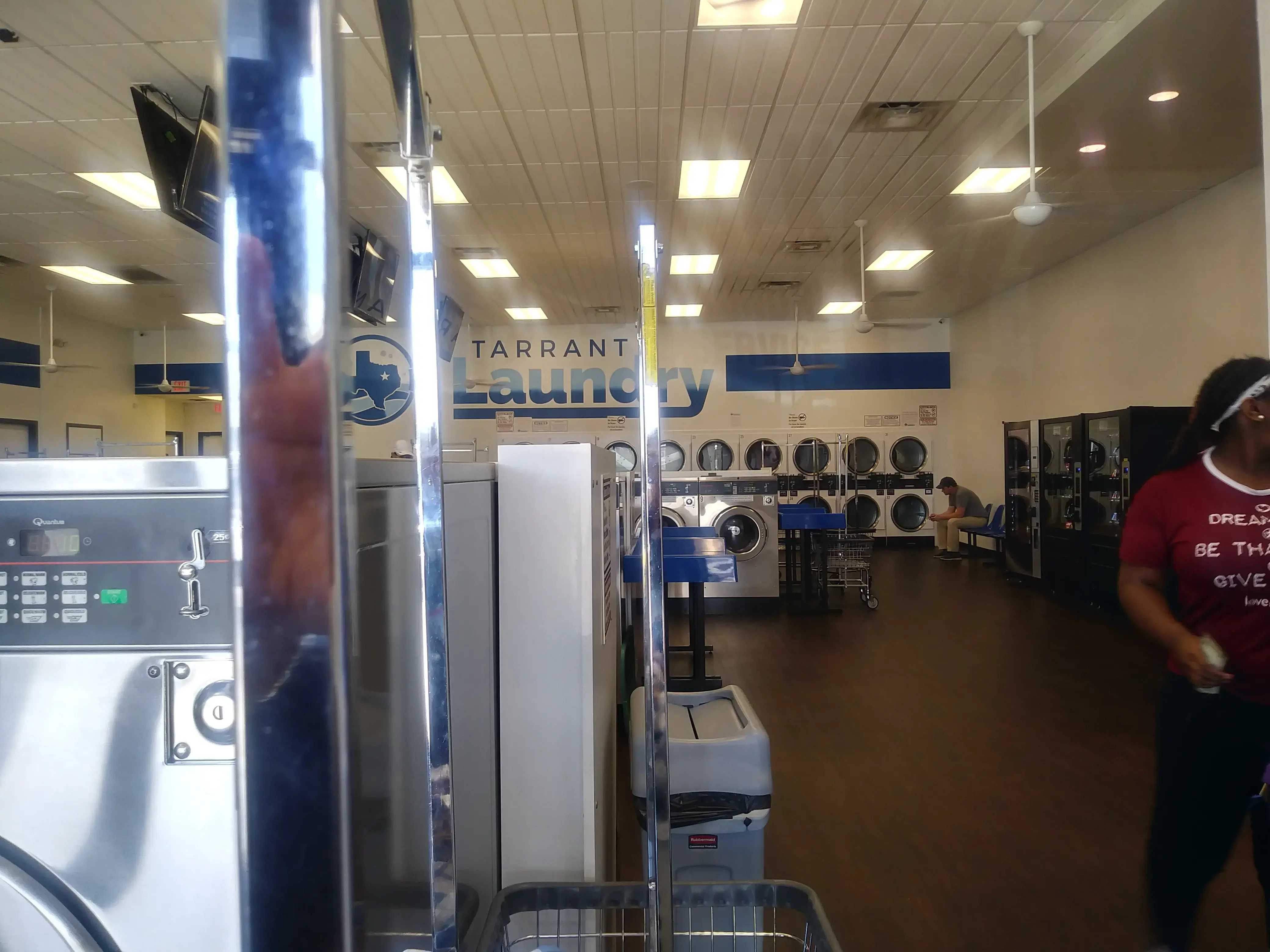 Tarrant Laundry thumbnail 11