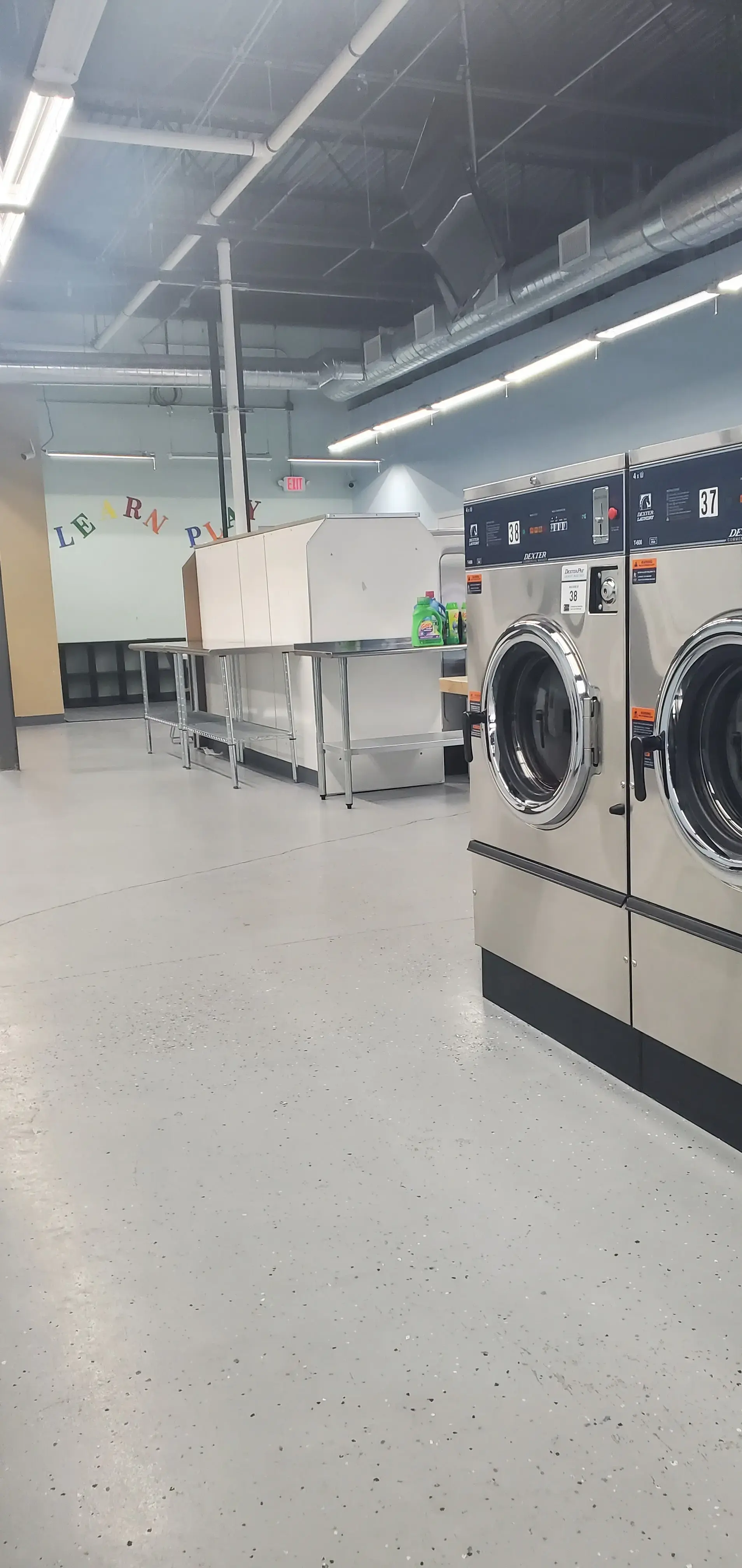 Taylor Mat Laundromat thumbnail 20