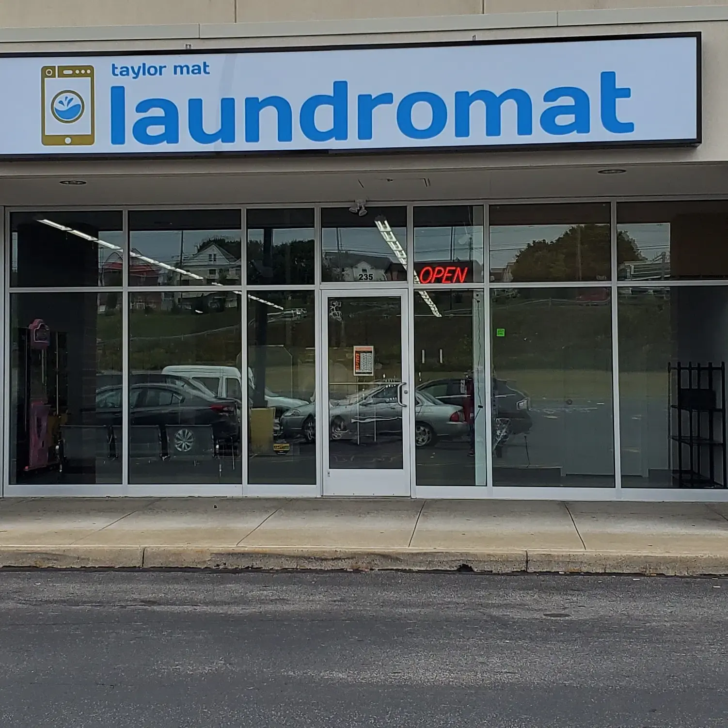 Taylor Mat Laundromat - Image 7