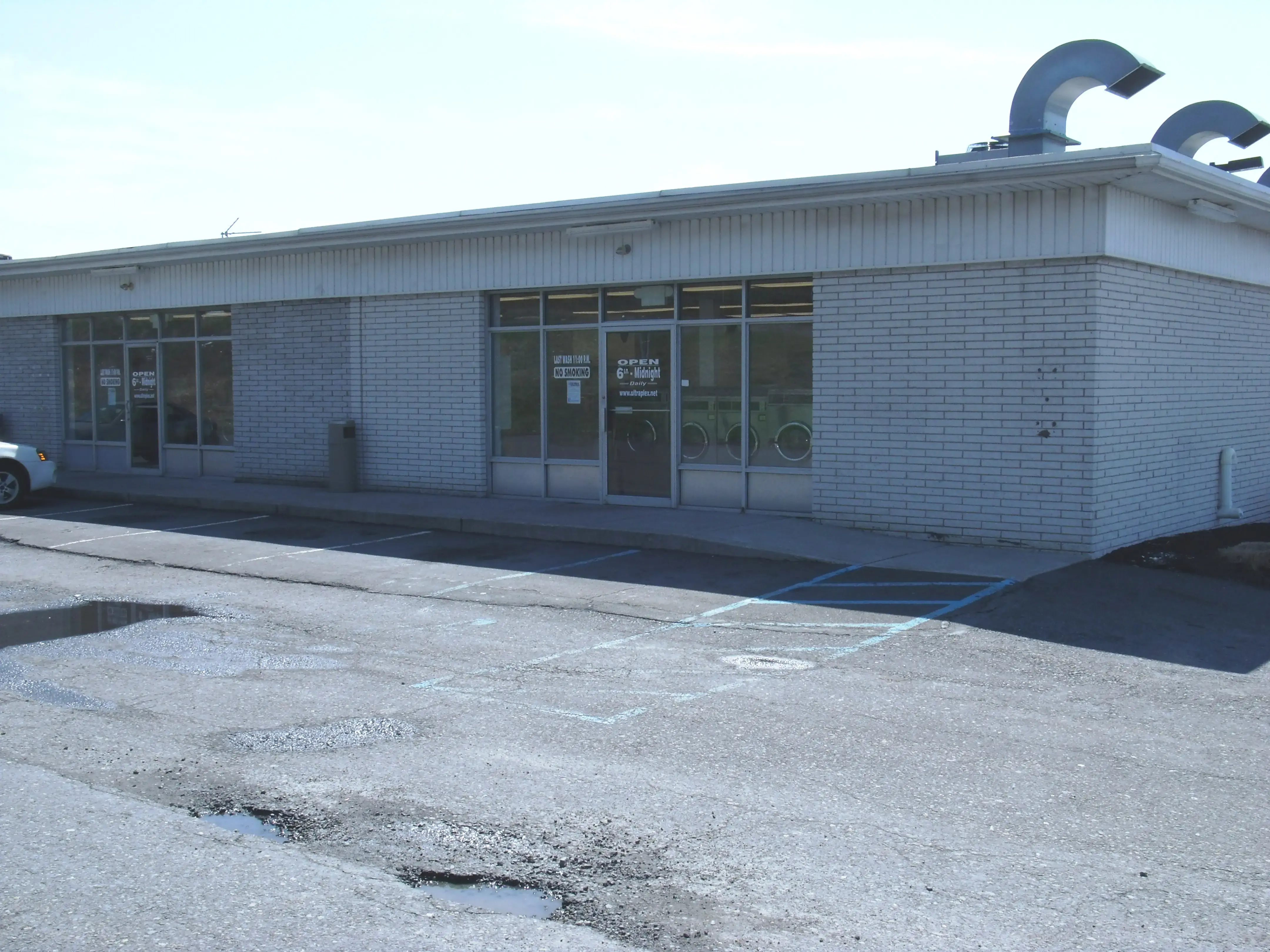Taylor Ultra Storage, Carwash And Laundromat thumbnail 9