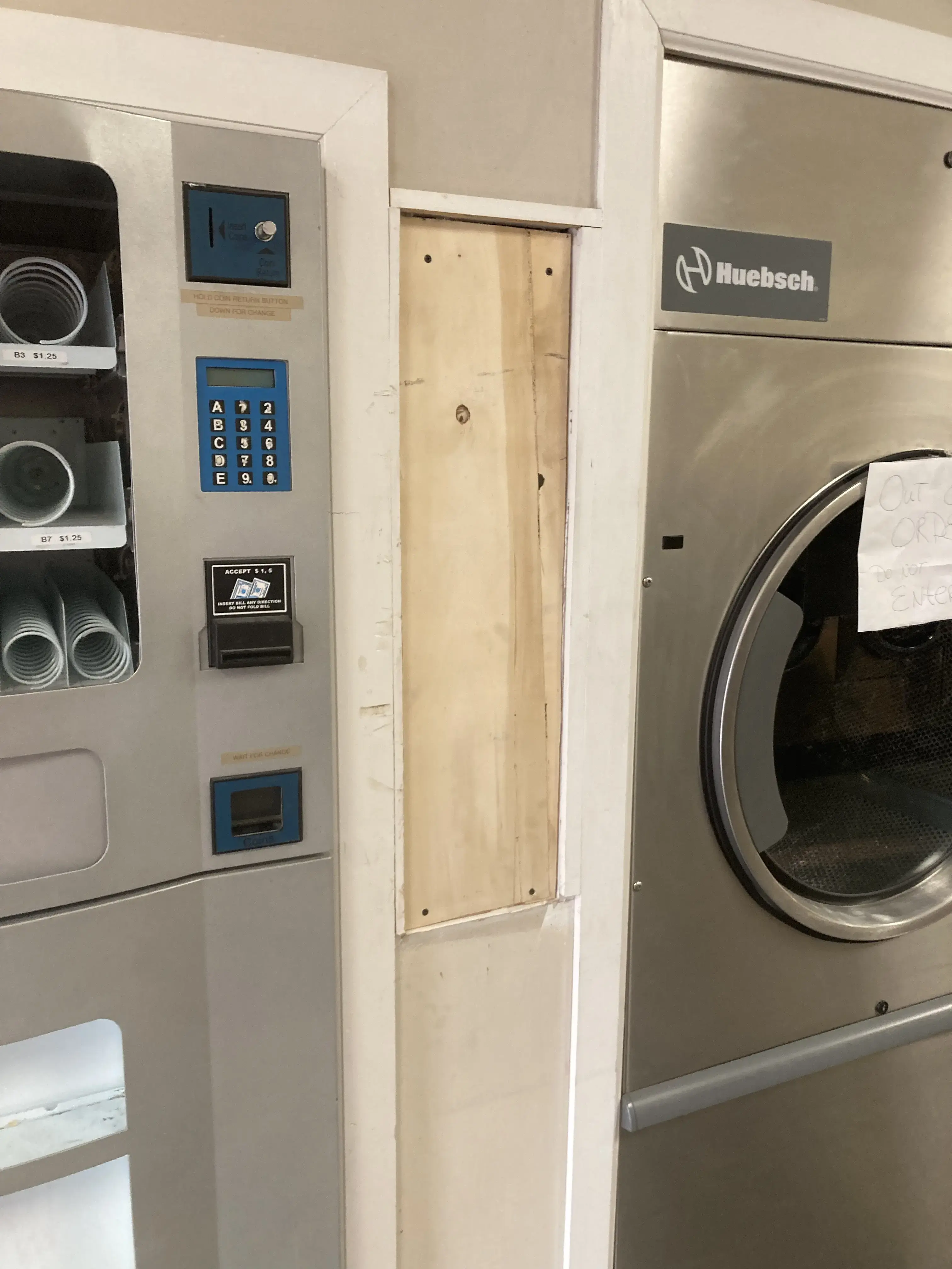 Taylorsville Laundromat thumbnail 16