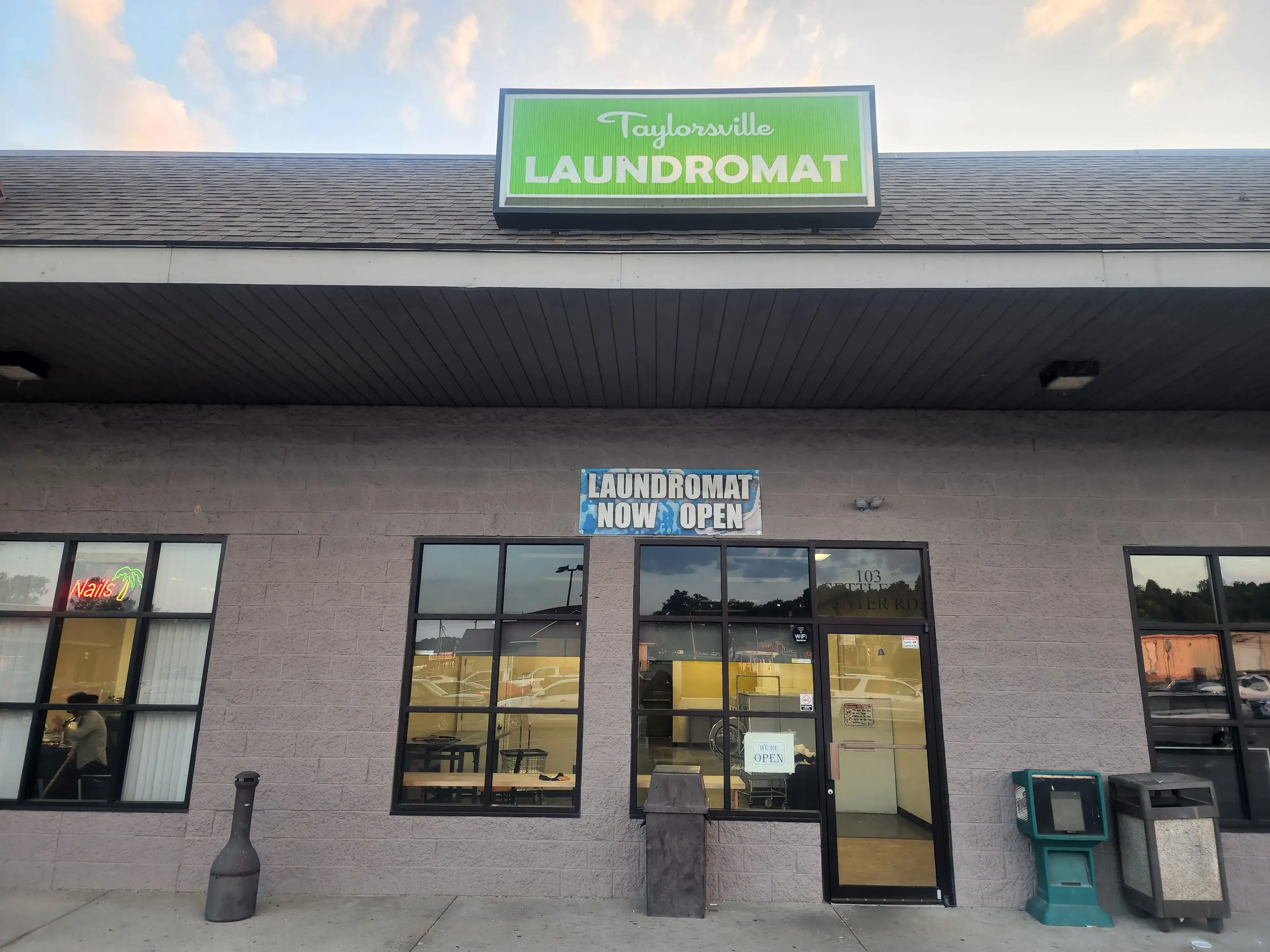 Taylorsville Laundromat thumbnail 2