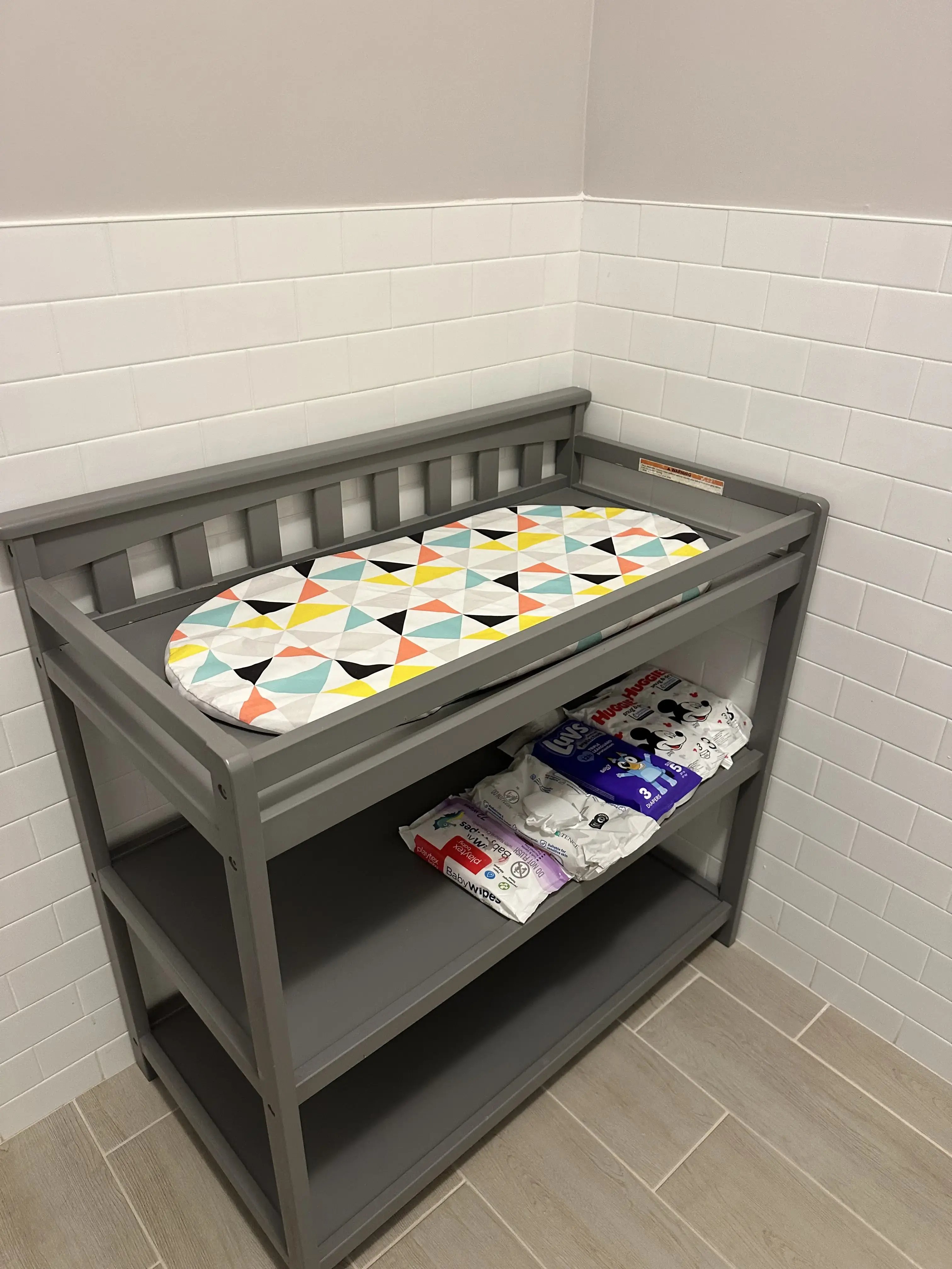 TB's Laundromat and Café thumbnail 6